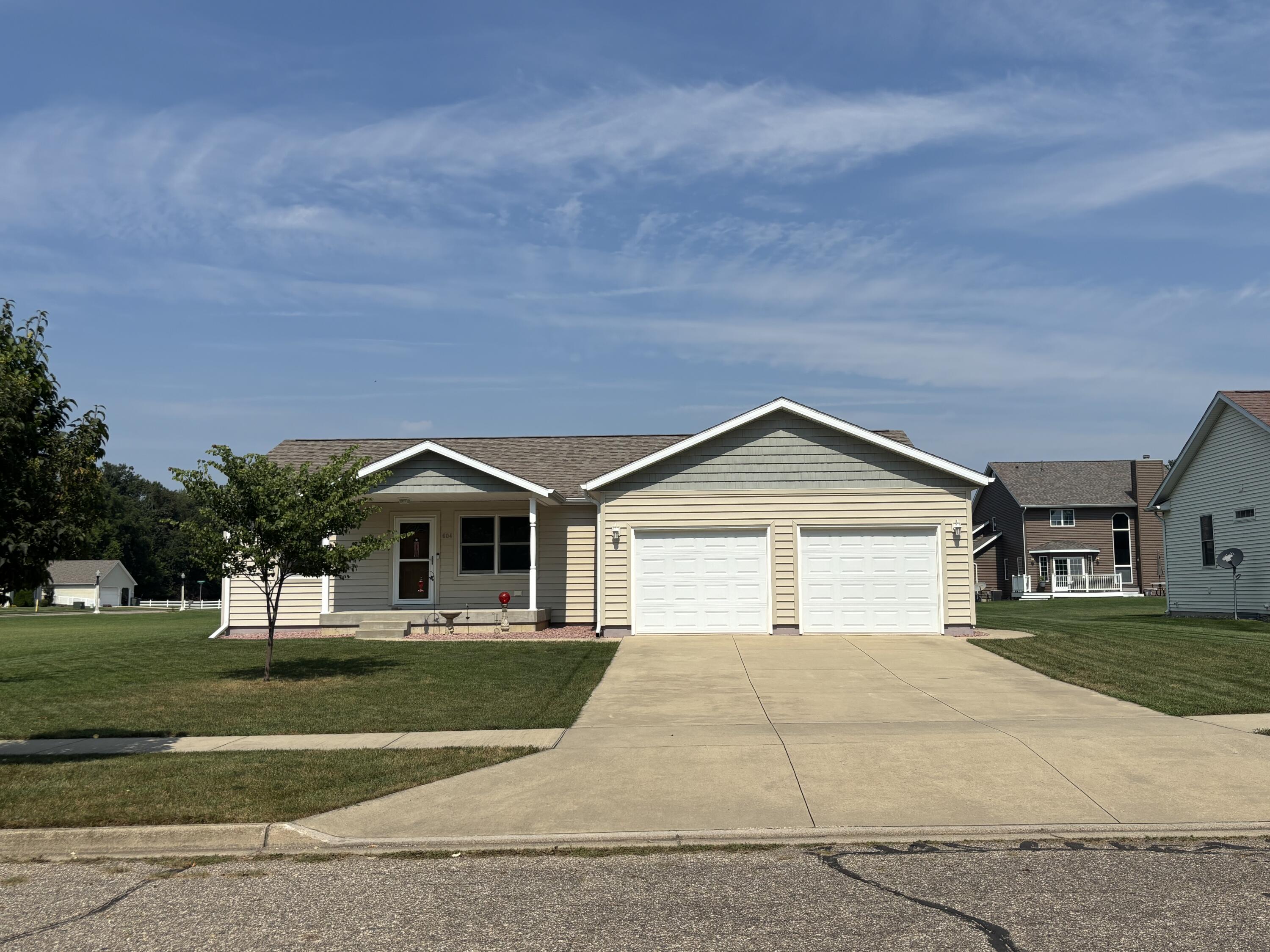 604 Hampshire Drive — photo