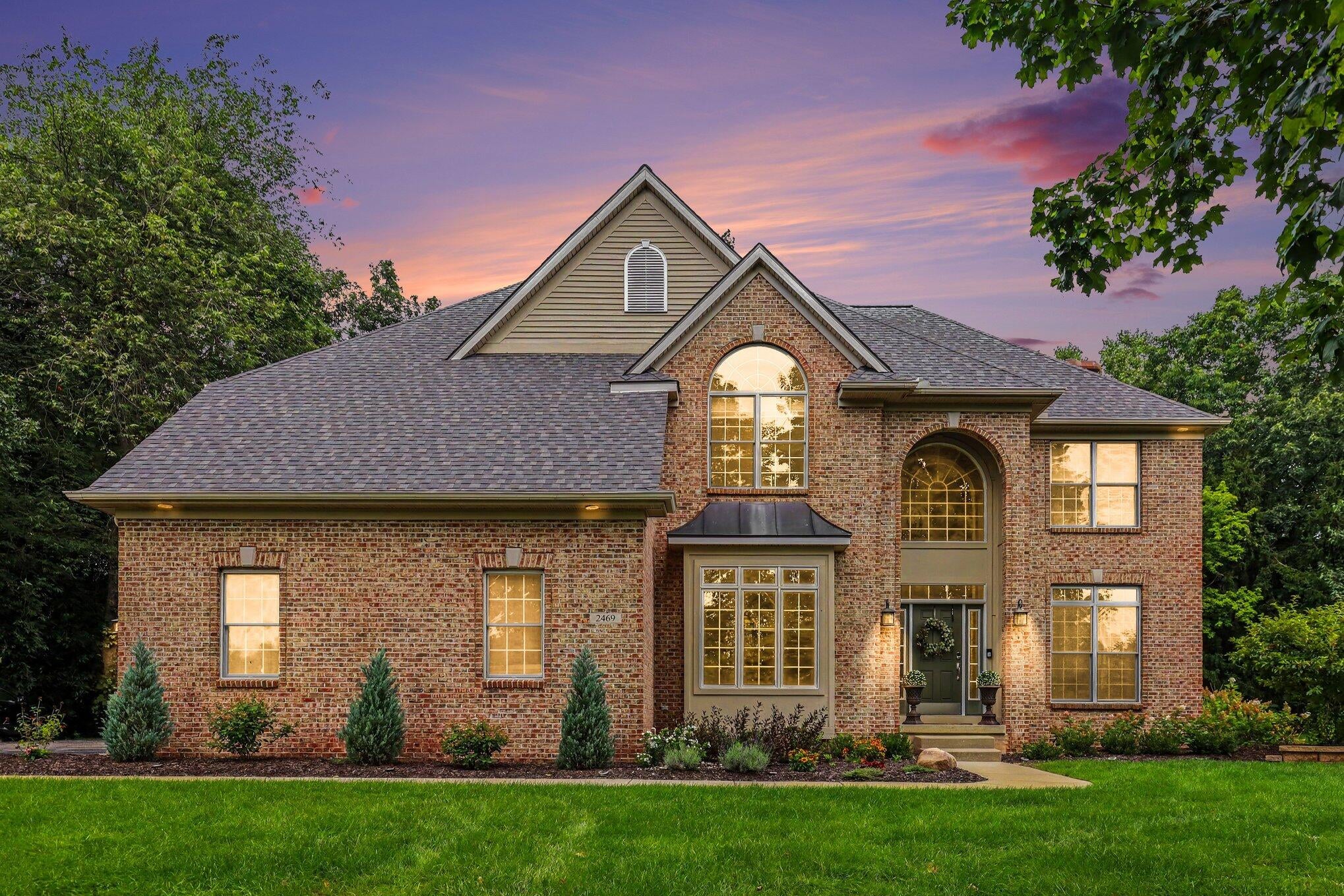 2469 Fairway Winds Court NE — photo