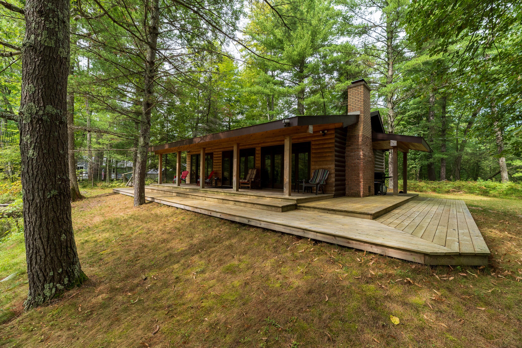 10175 S Riverbend Road — photo