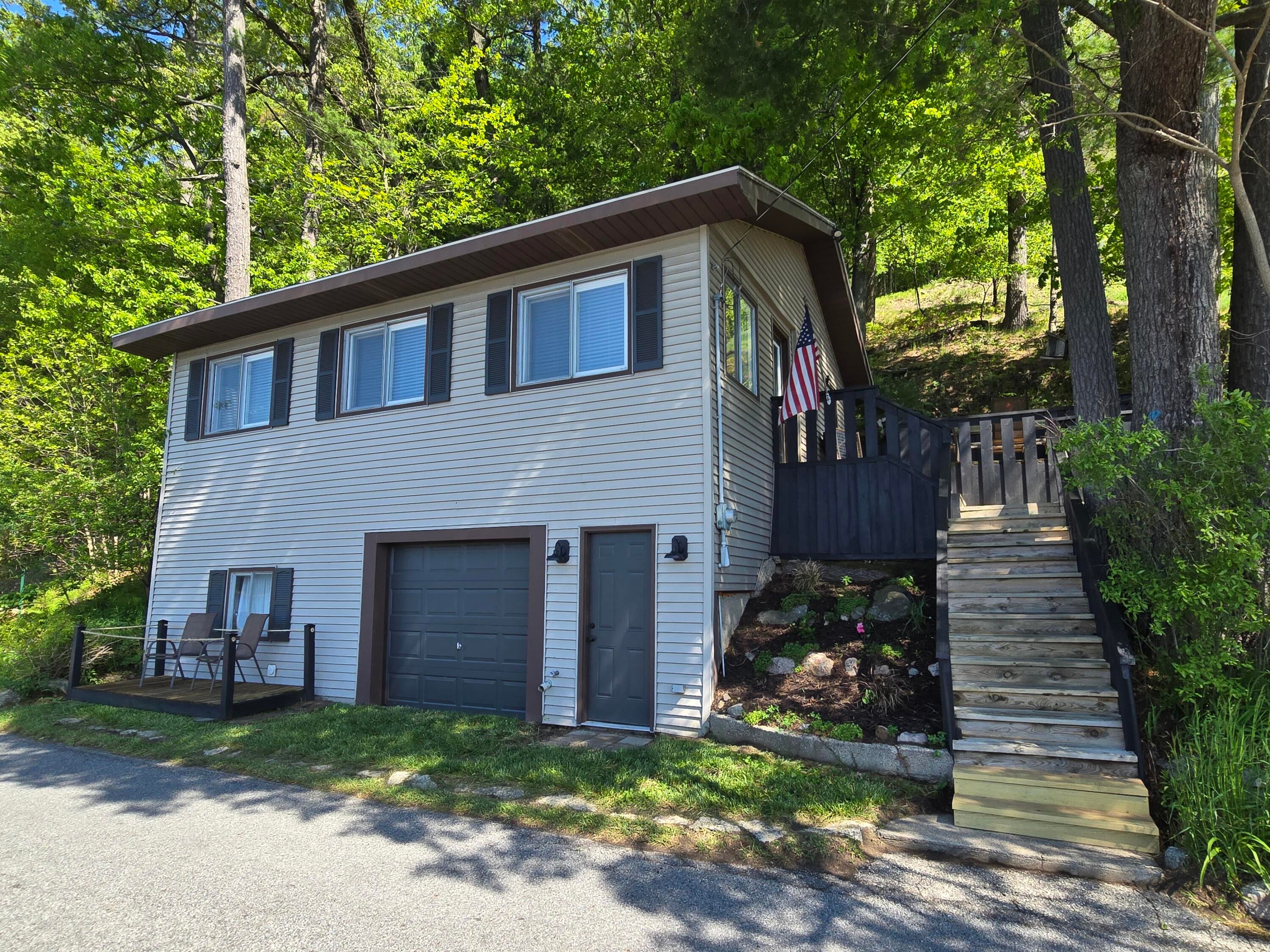 601 W Baldwin Lake Drive — photo