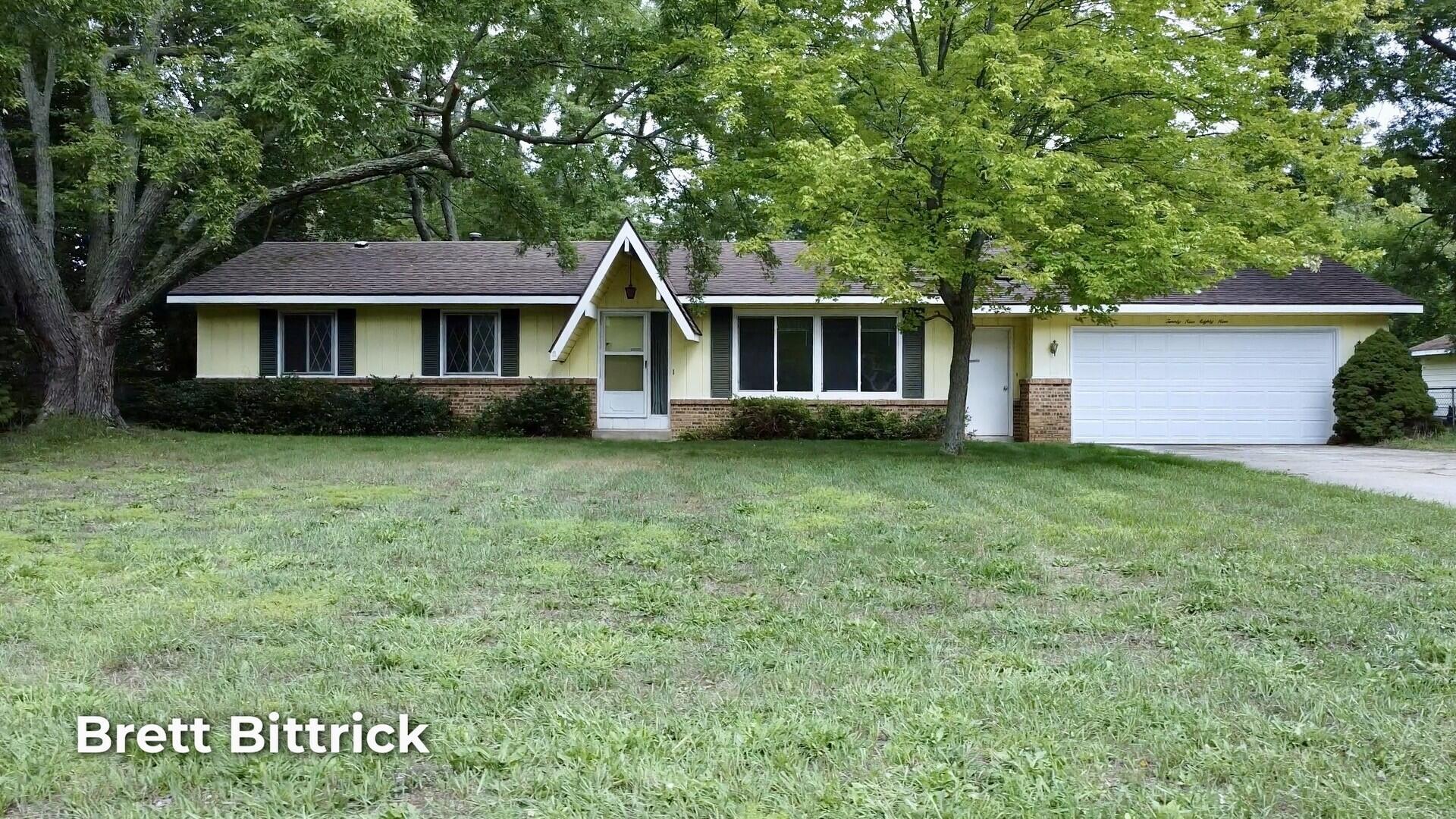 2989 Memorial Drive — photo