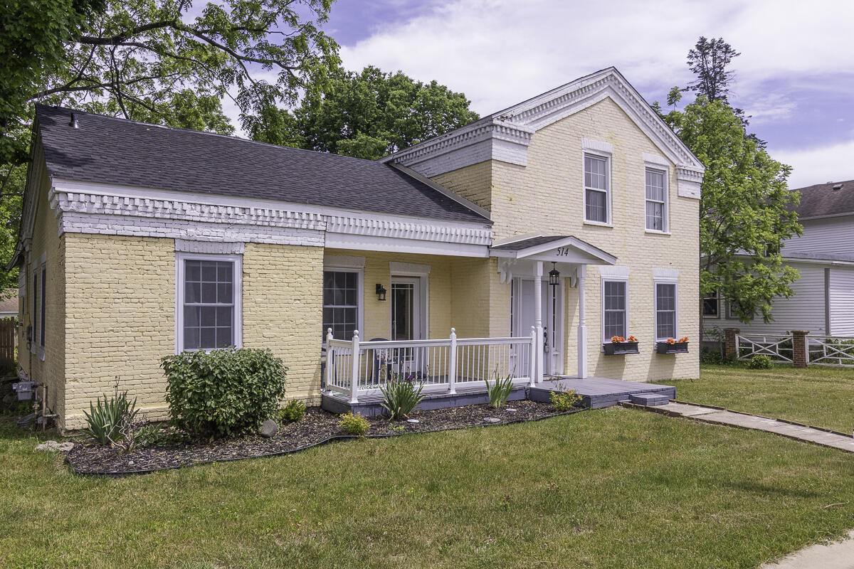514 Kalamazoo Street — photo