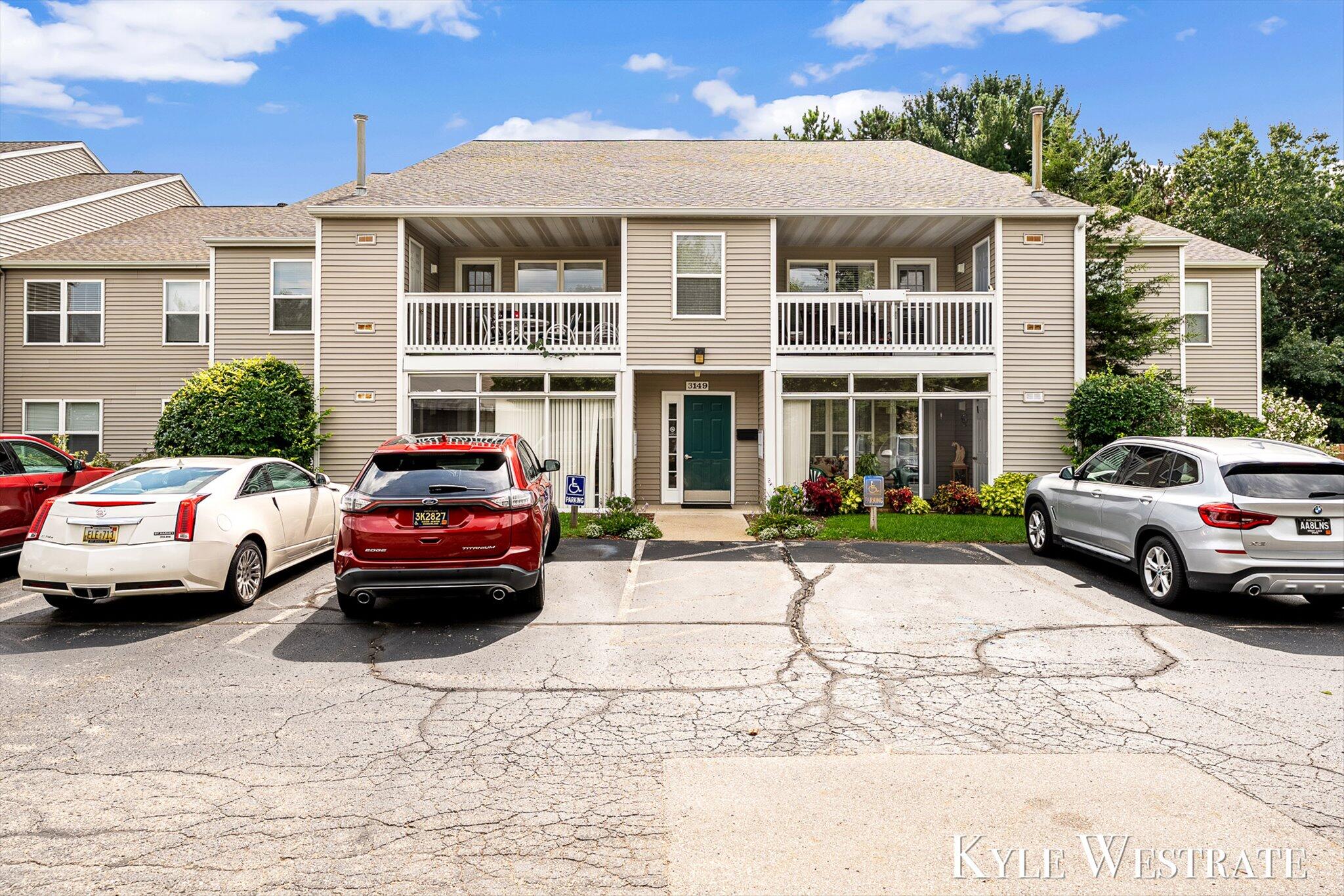 3149 Poplar Creek Drive SE — photo