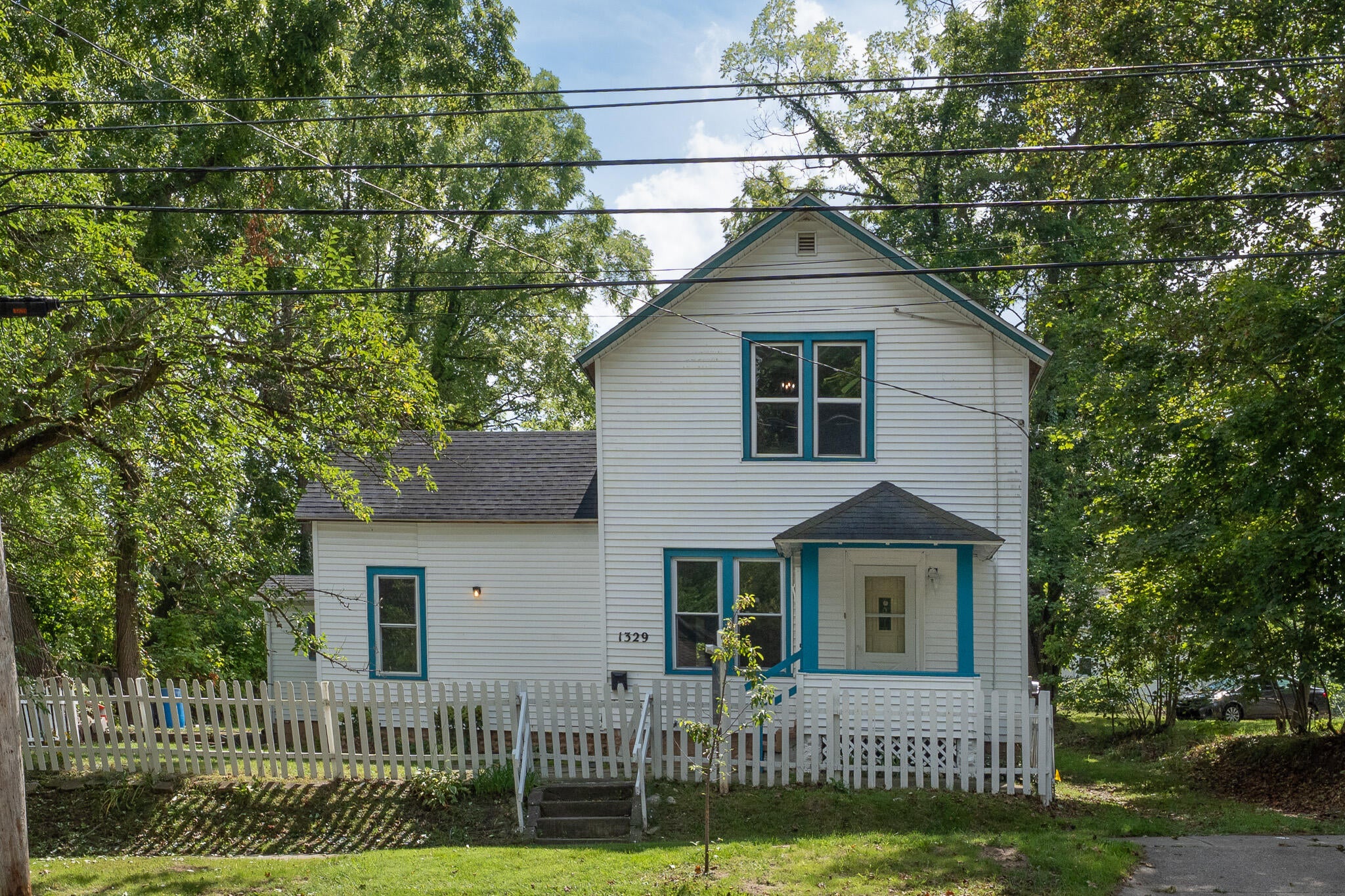 1329 W North Street — photo