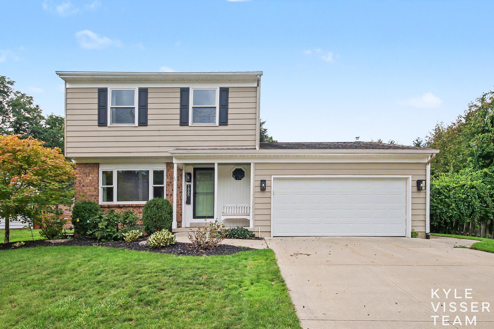 1865 Ridgemoor Drive SE — photo