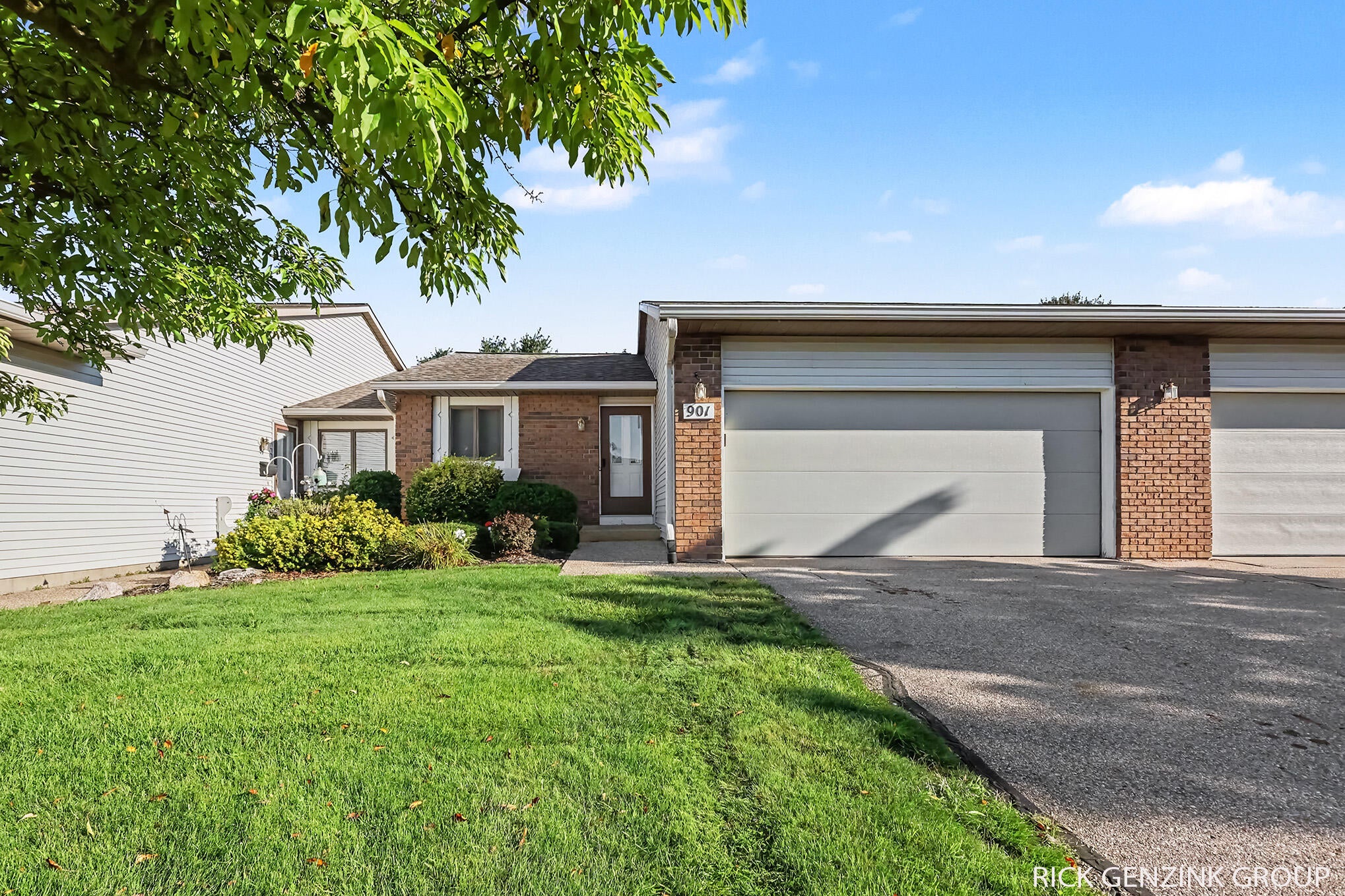 901 Creekridge Drive — photo