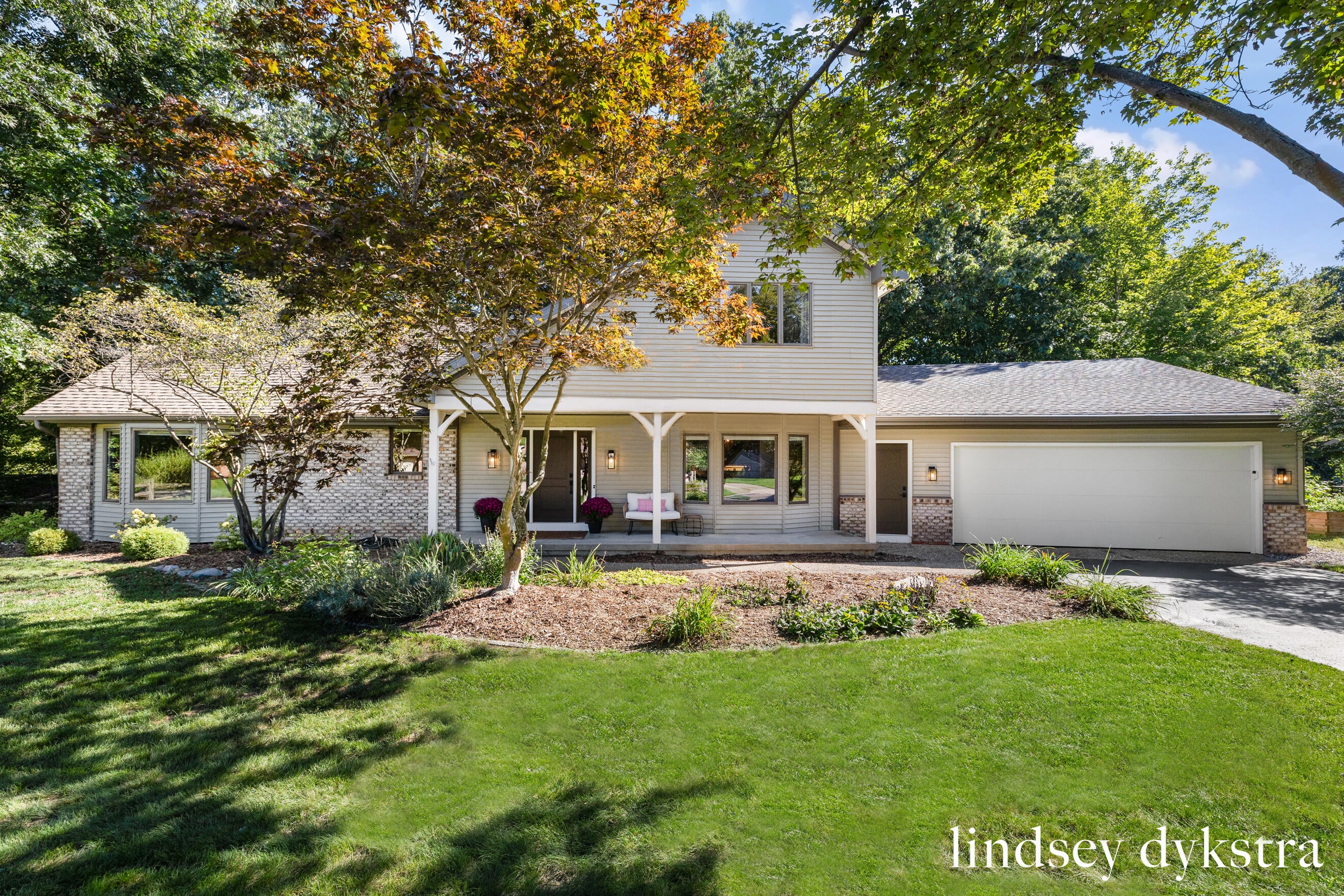 7395 Whispering Ridge Street SE — photo