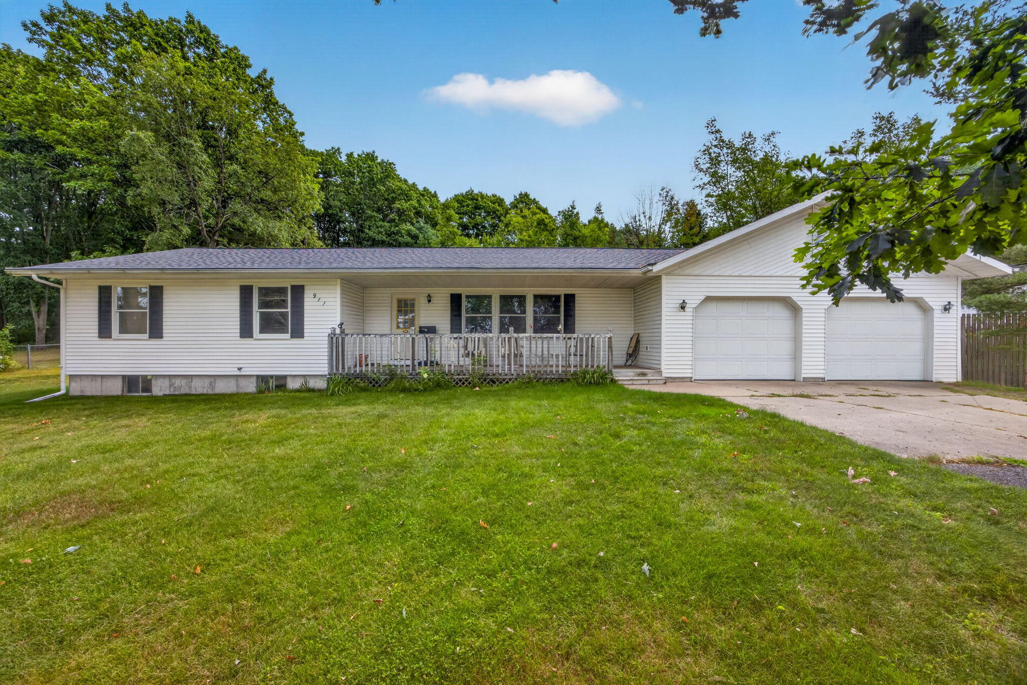 911 Scott Drive — photo