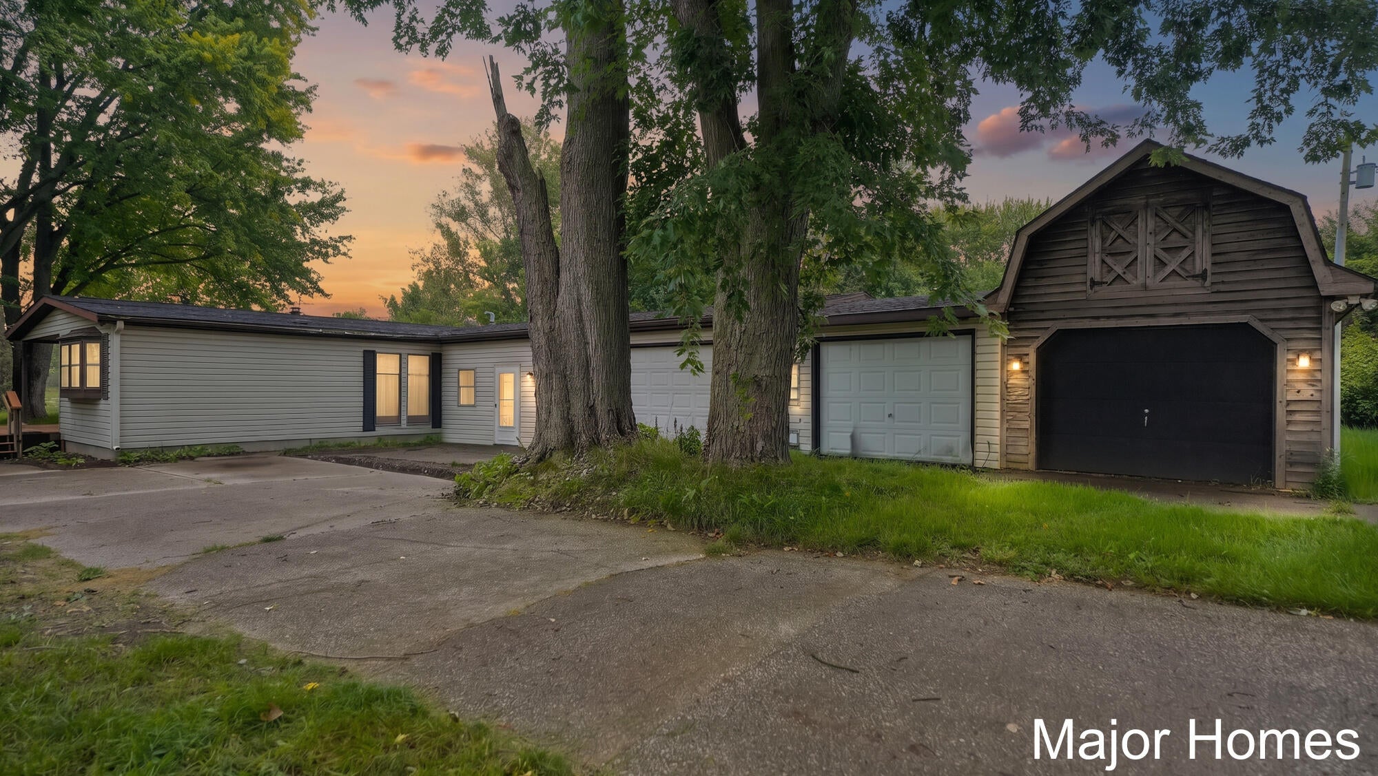 10383 N Cedar Drive — photo