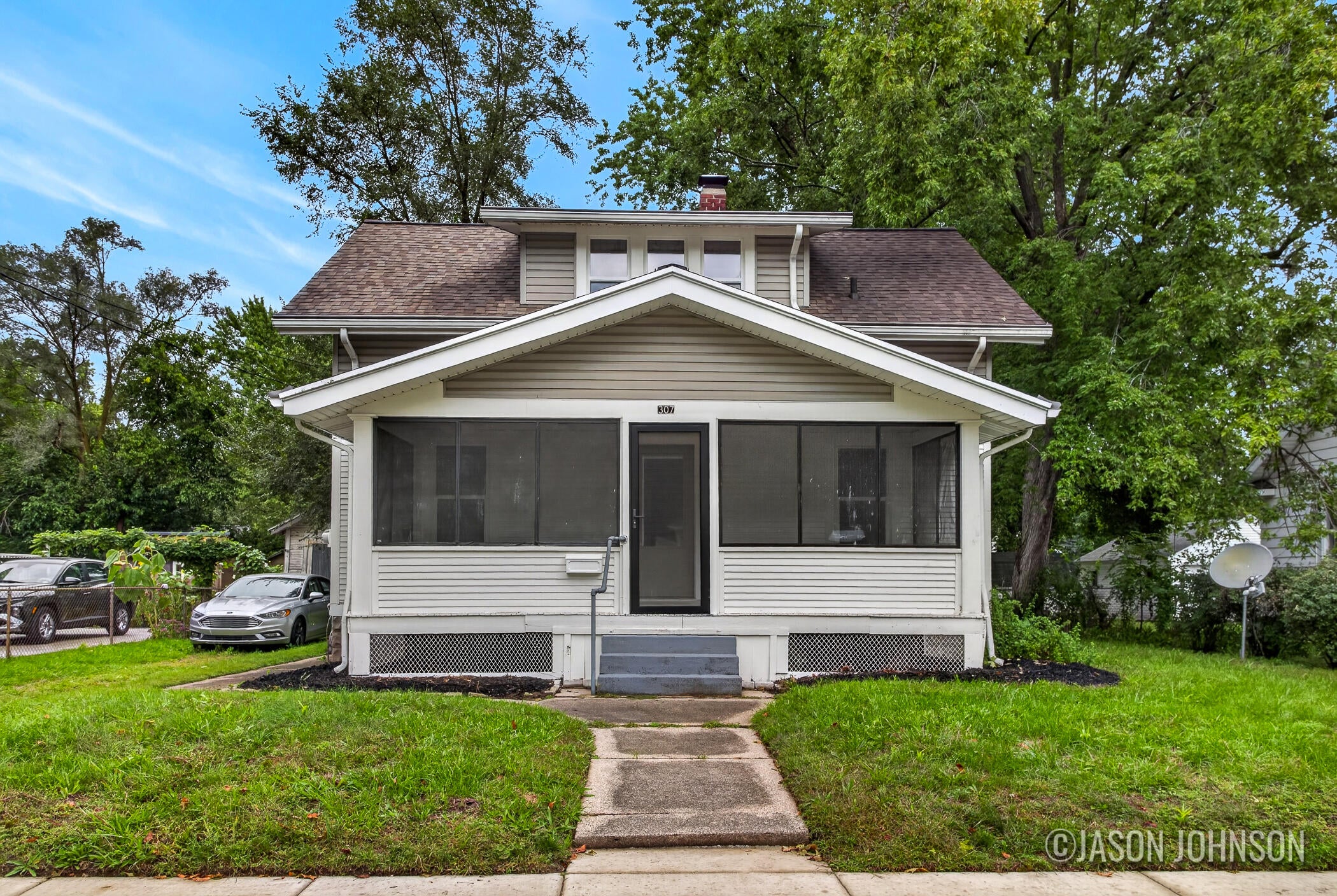 307 Ridgewood Street SE — photo