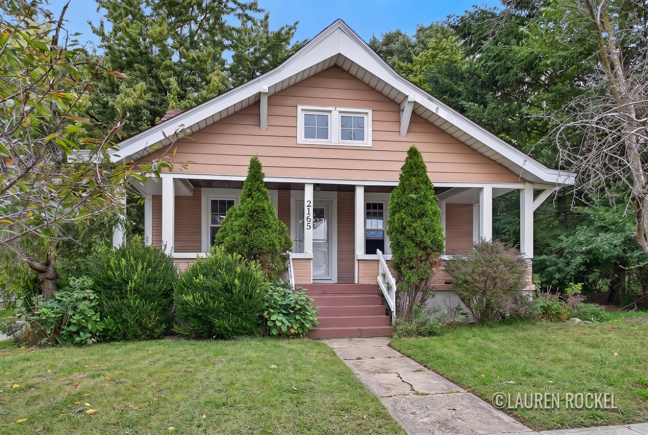 2165 Lee Street SW — photo