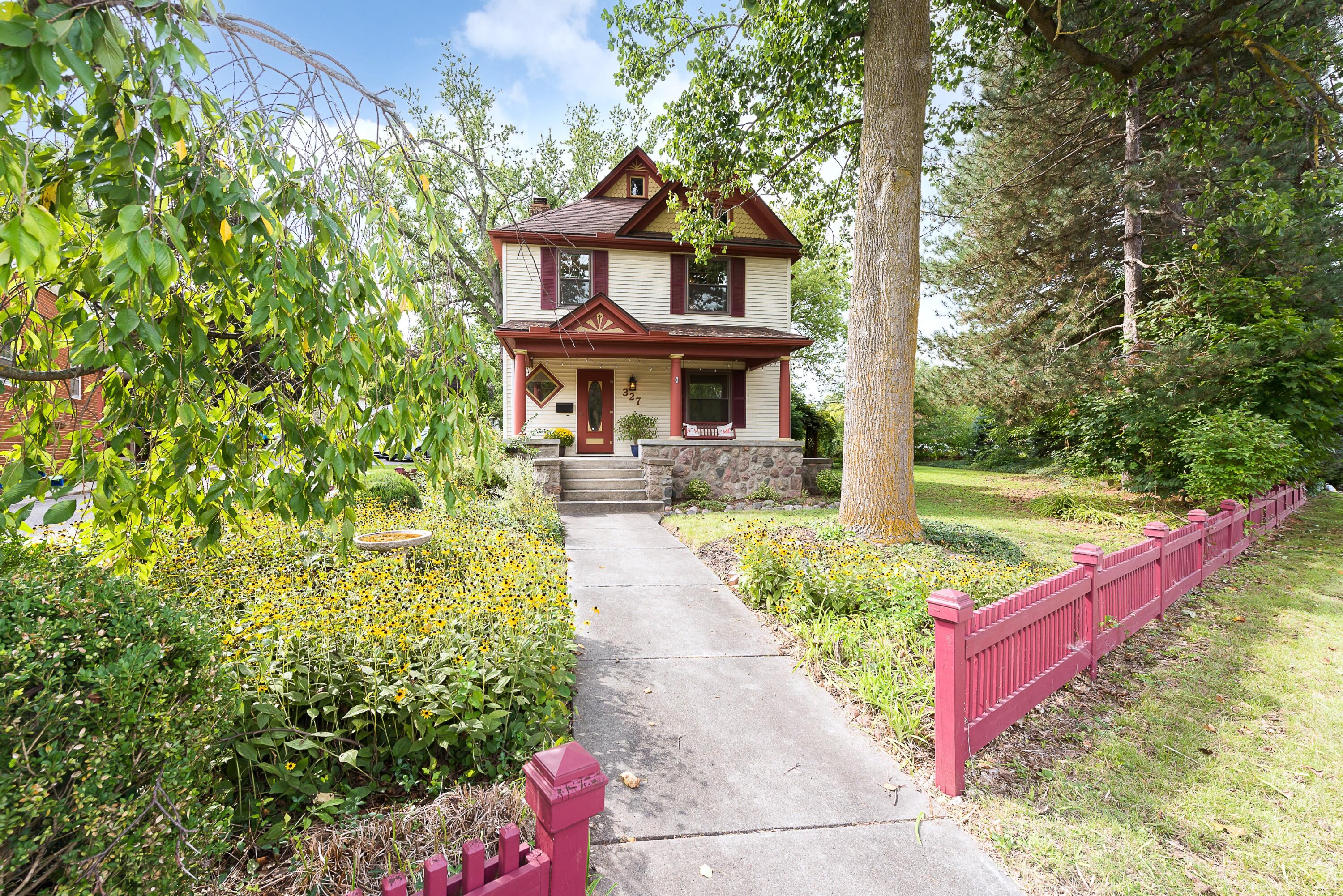 327 N Ann Arbor Street — photo
