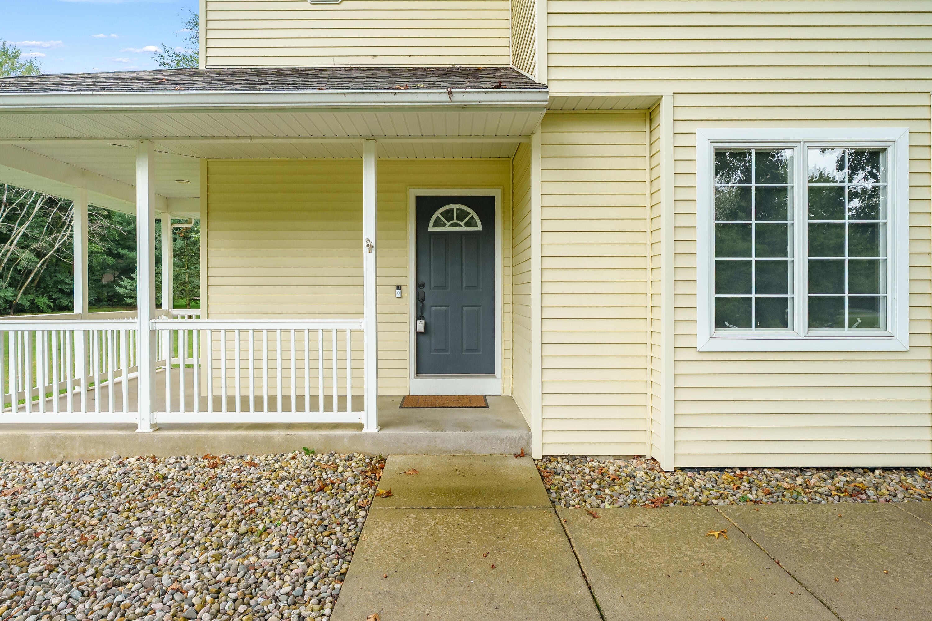 4467 Walkers Ridge Road — photo