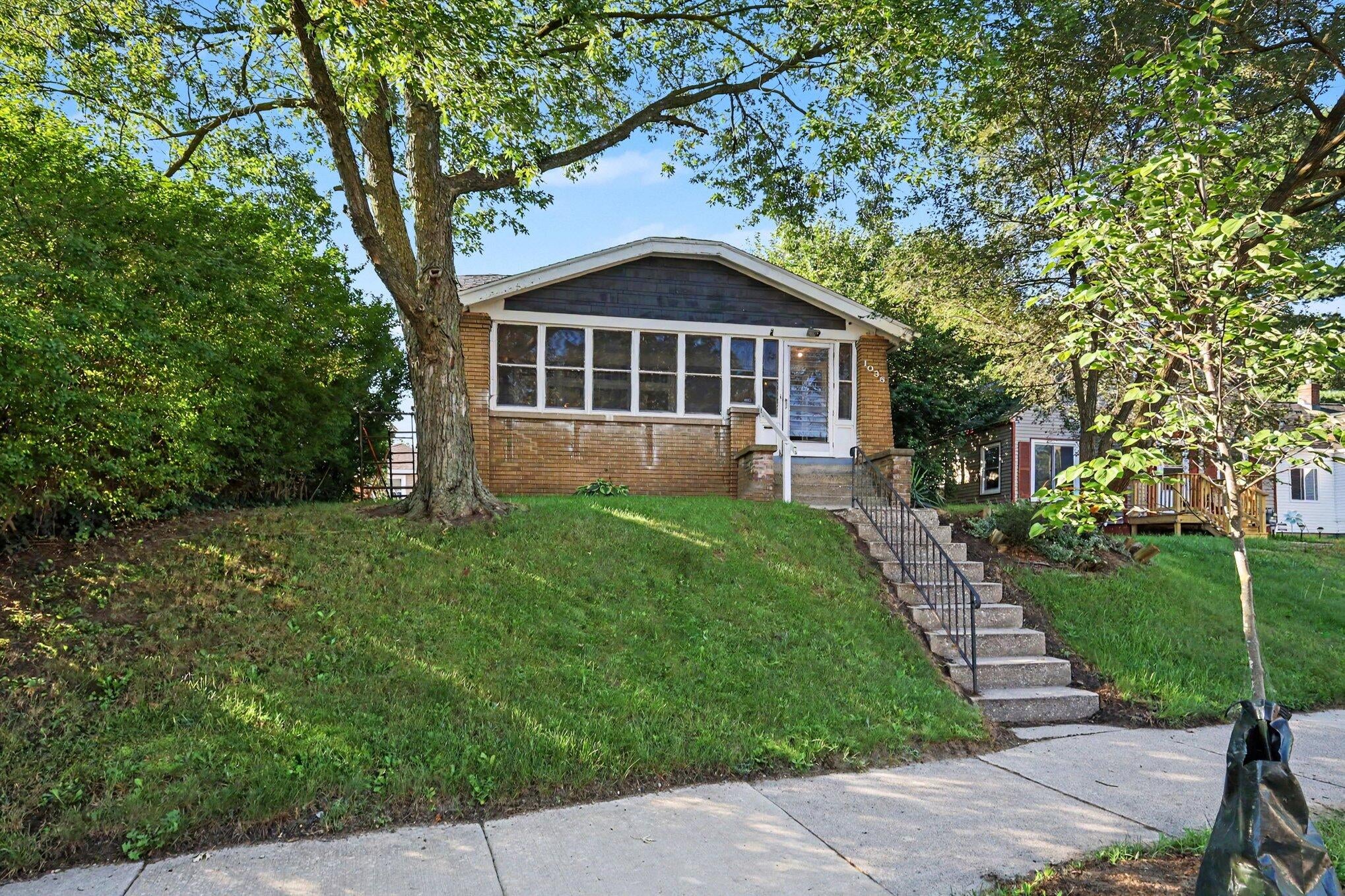1036 Dickinson Street SE — photo
