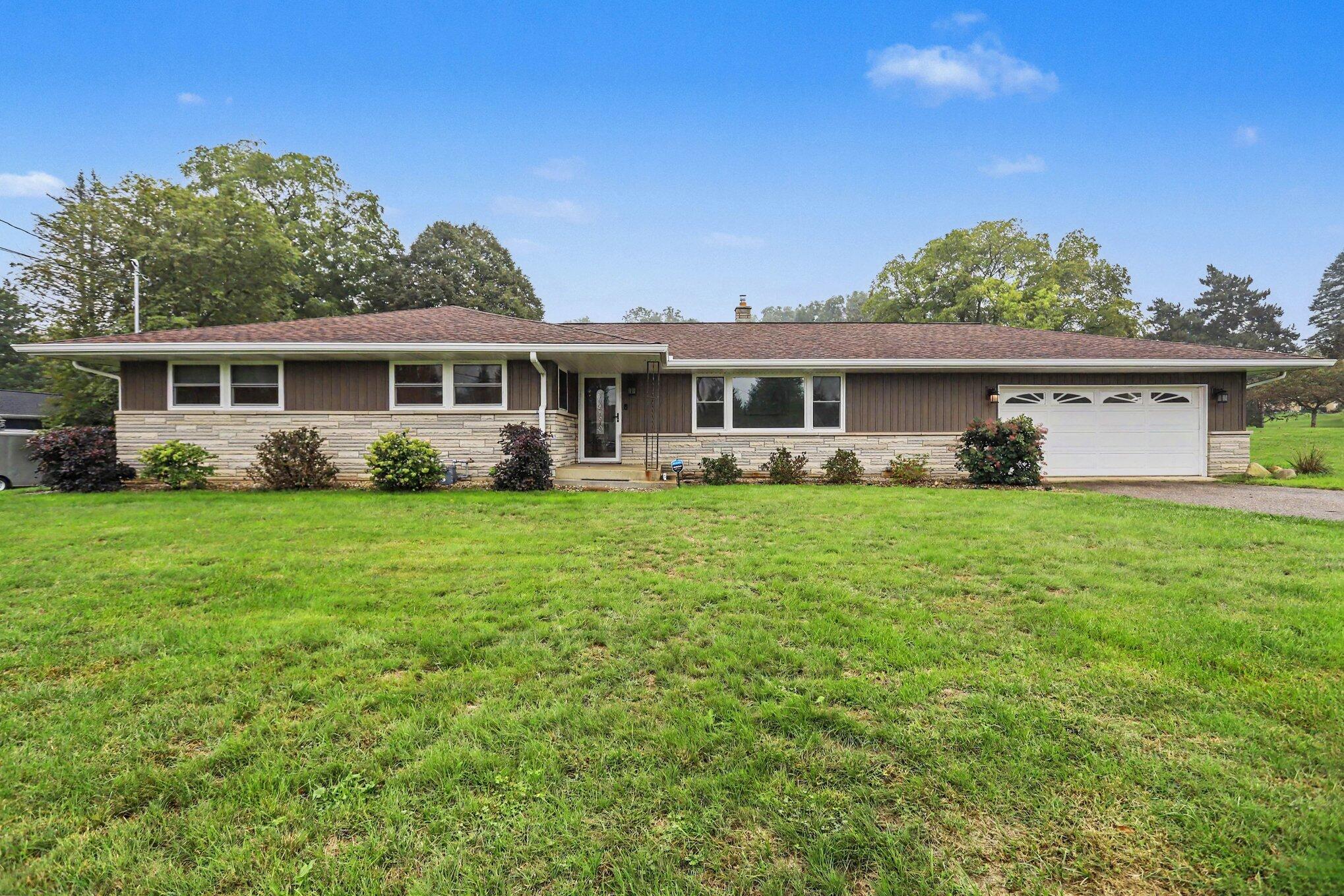 128 Chapel Hill Drive — photo