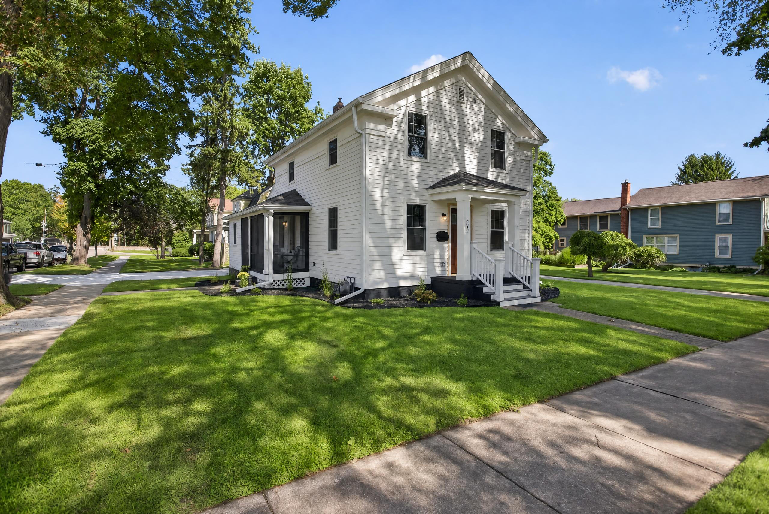 303 E Middle Street — photo