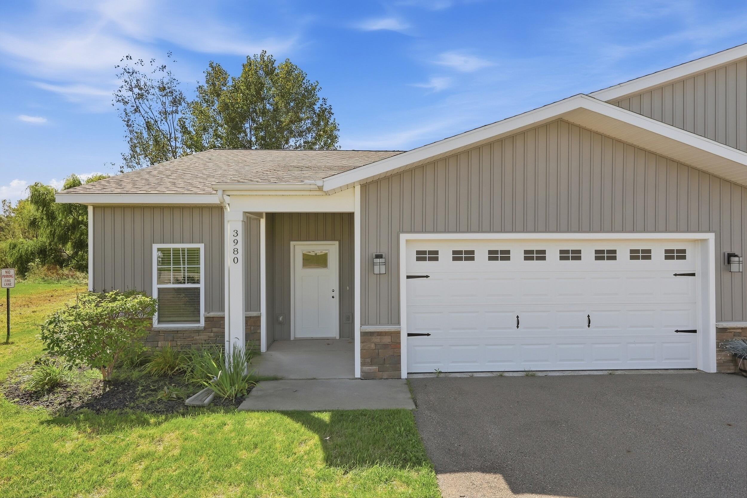3980 Reserve Drive — photo