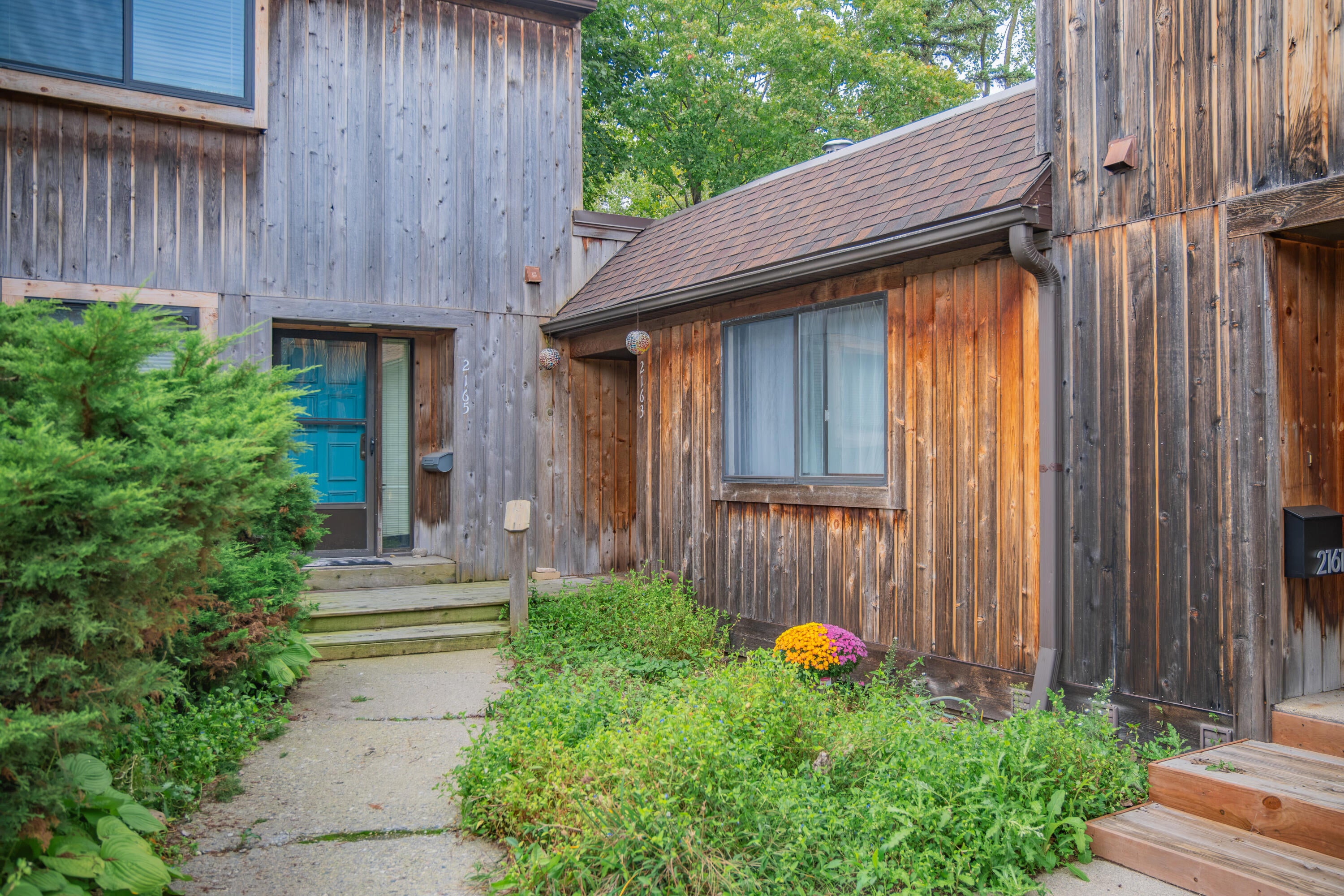 2163 Pauline Court — photo
