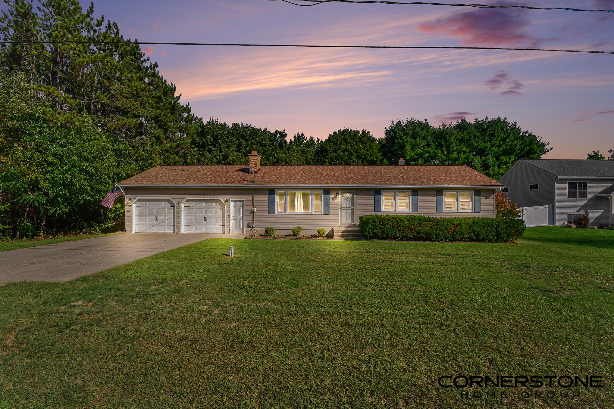 405 Hill Lake Avenue — photo