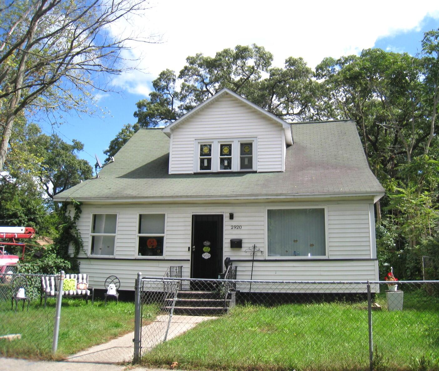2920 Jefferson Street — photo