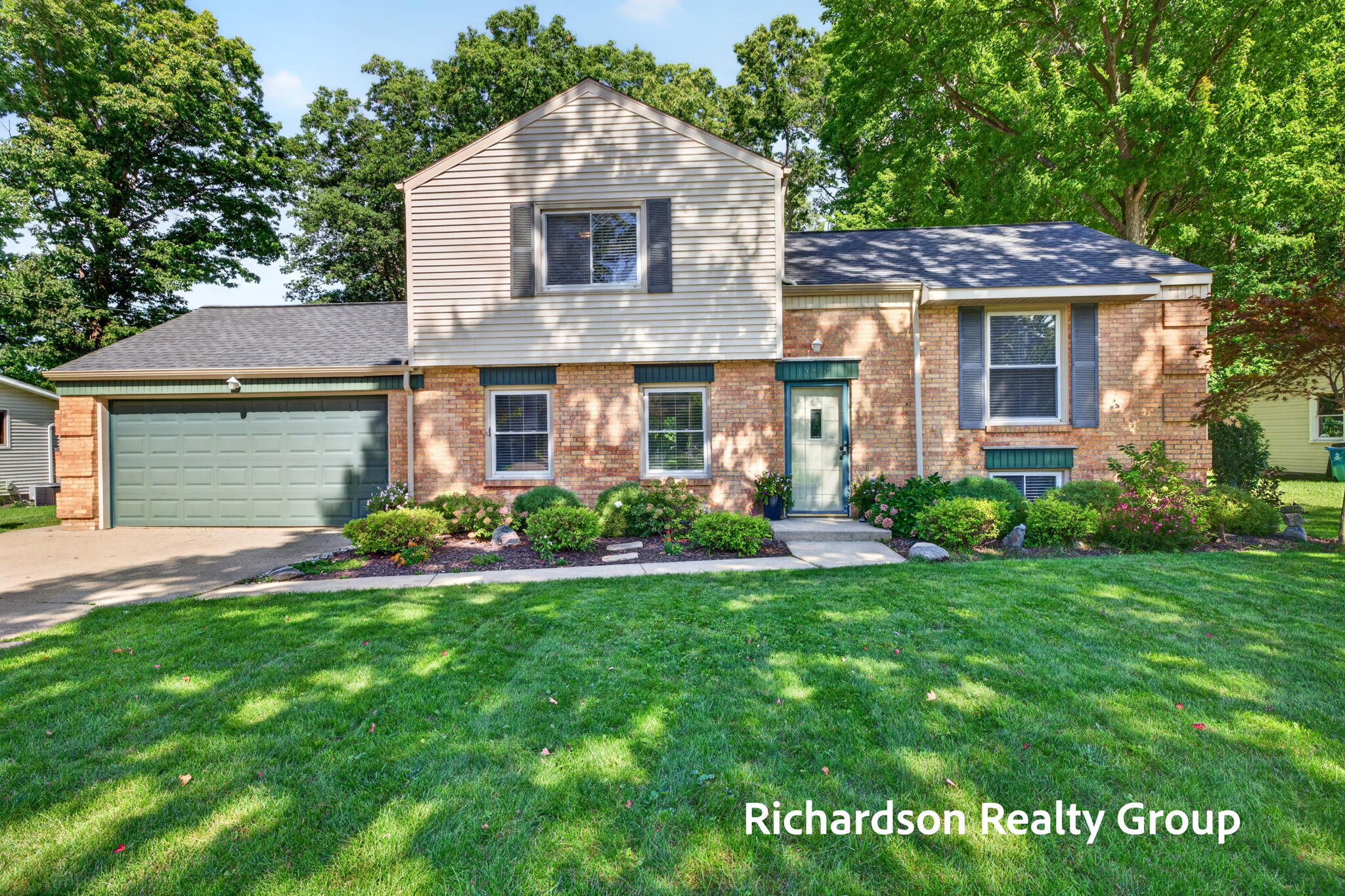 15937 OBrien Court — photo