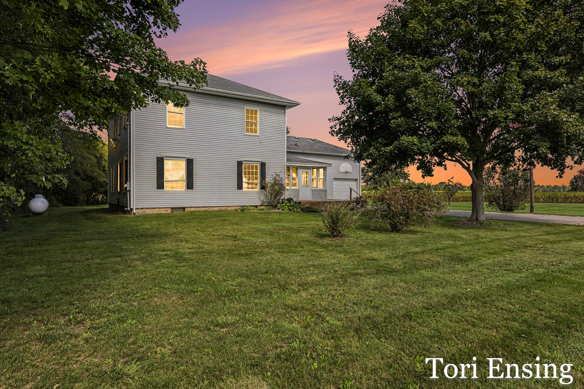 6676 County Farm Road — photo