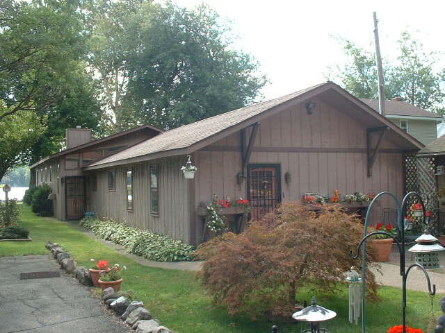 8153 W Long Lake Drive — photo