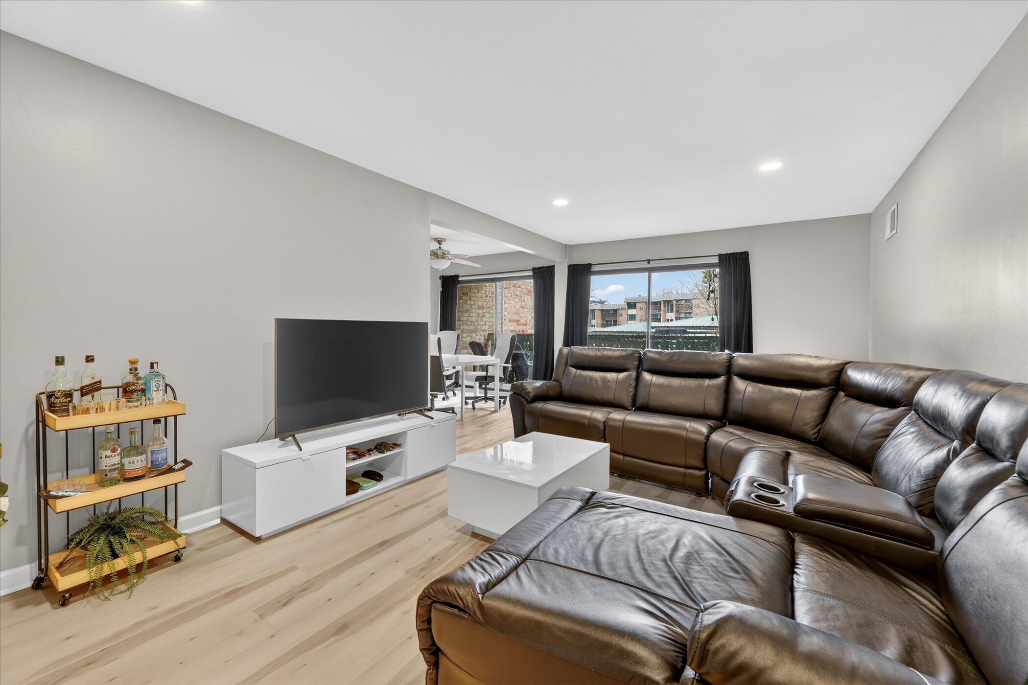 2140 Pauline Boulevard 206 — photo