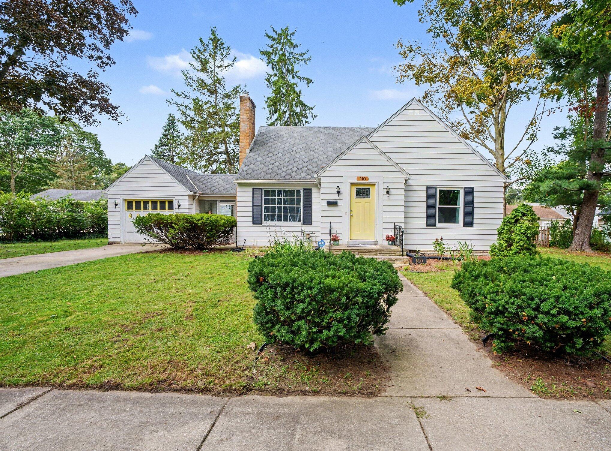 110 Stowe Court — photo