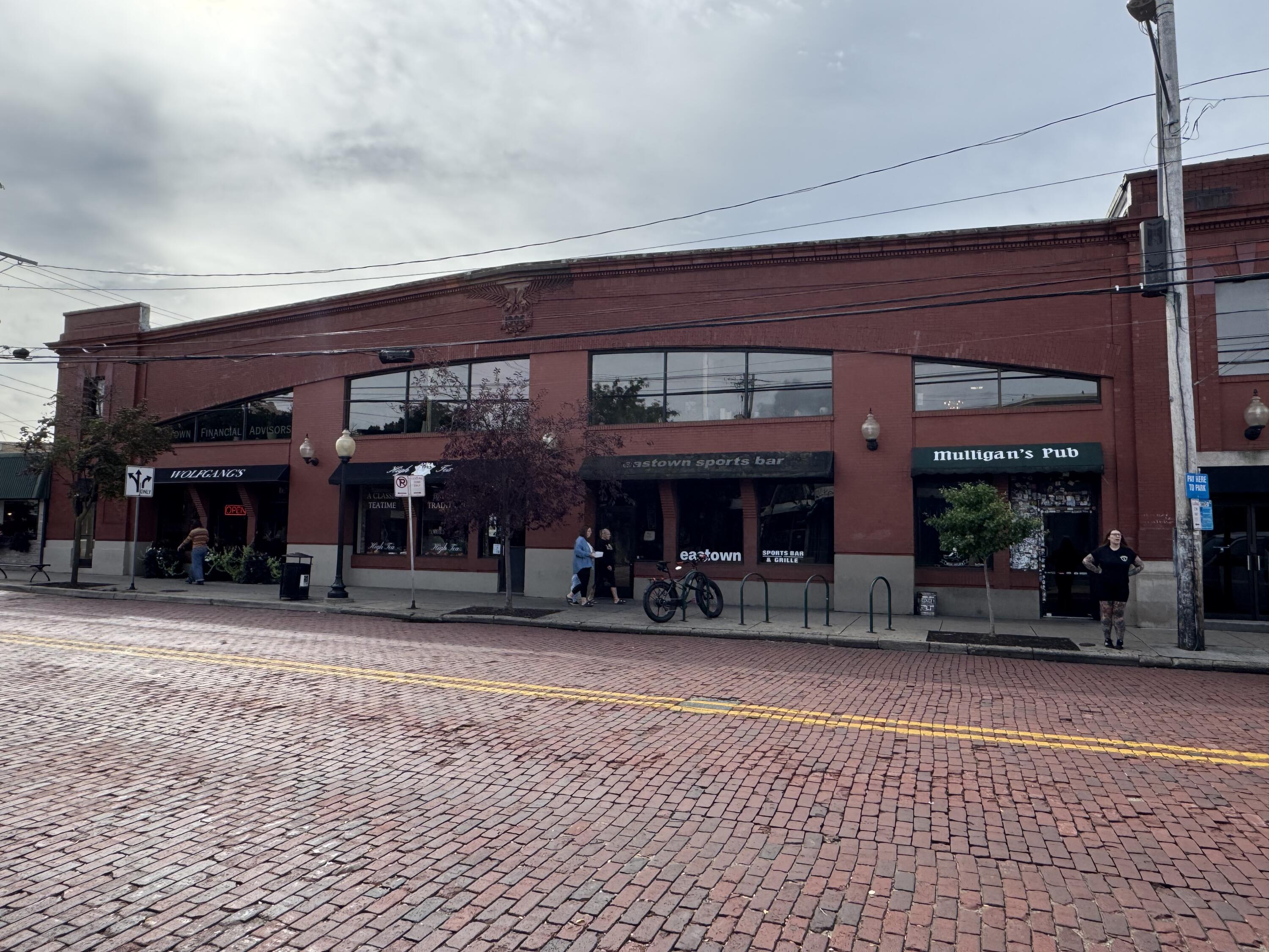 1514 Wealthy Street SE 210 — photo