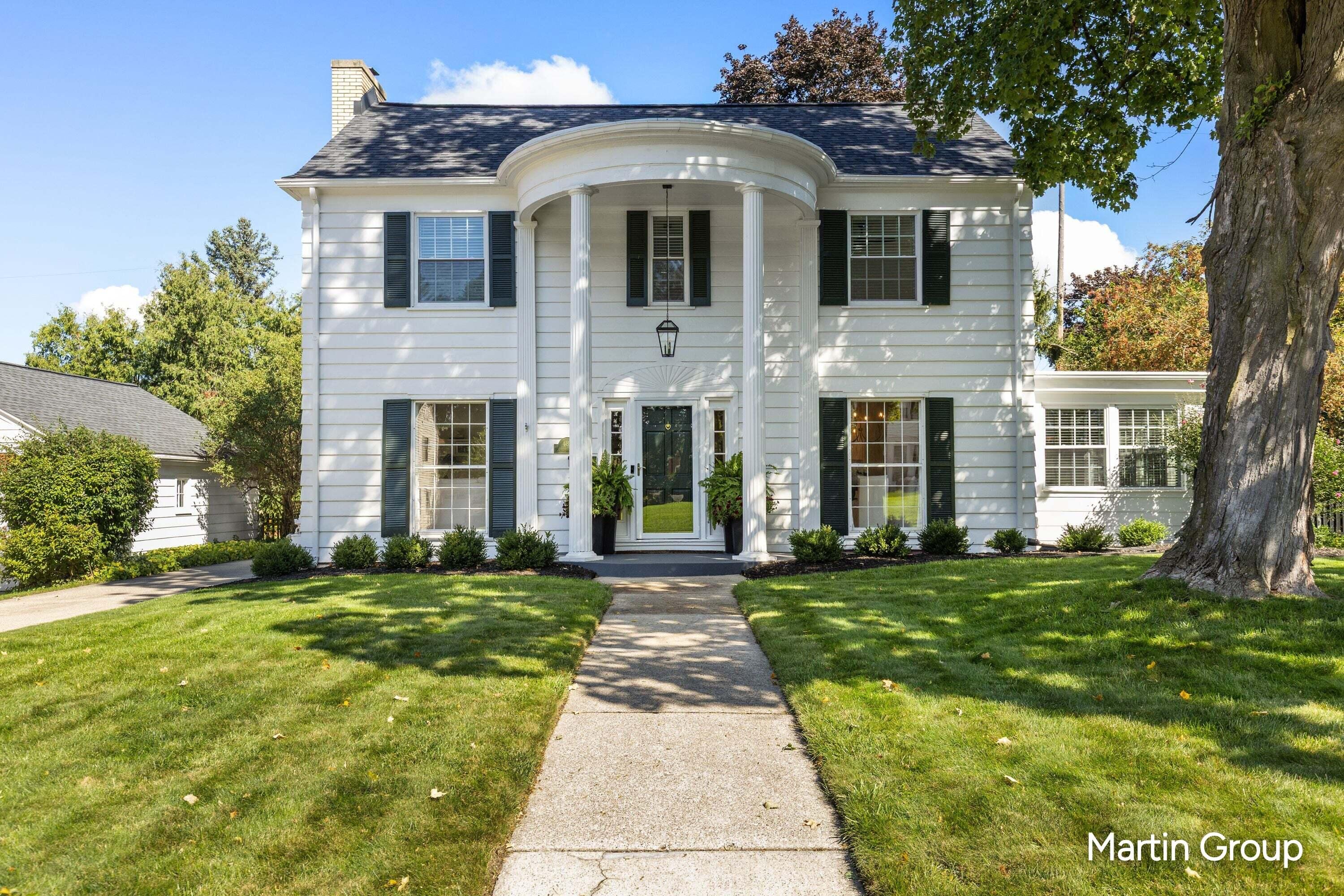 485 Marywood Drive NE — photo