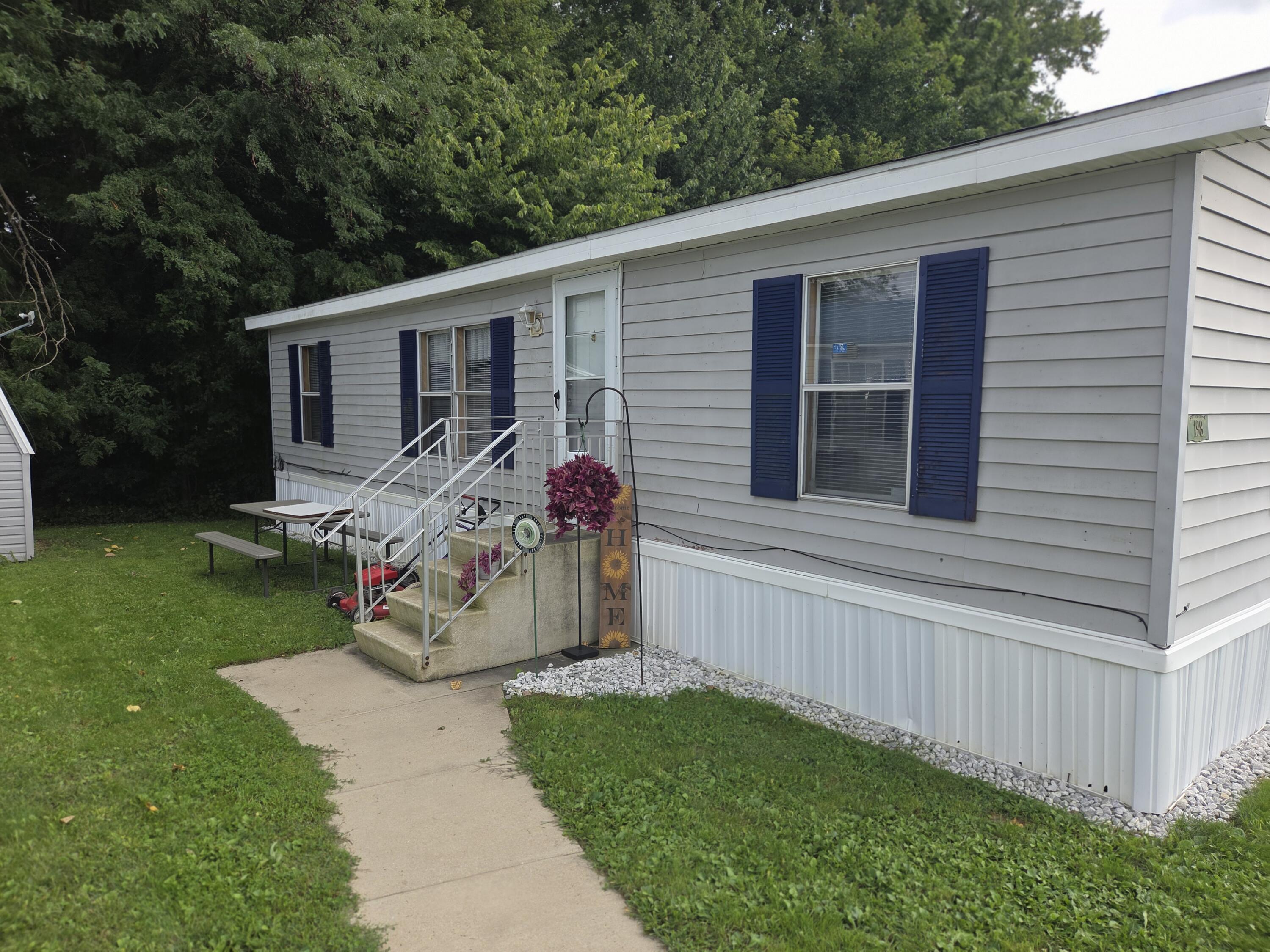 200 E Garfield Avenue 198 — photo