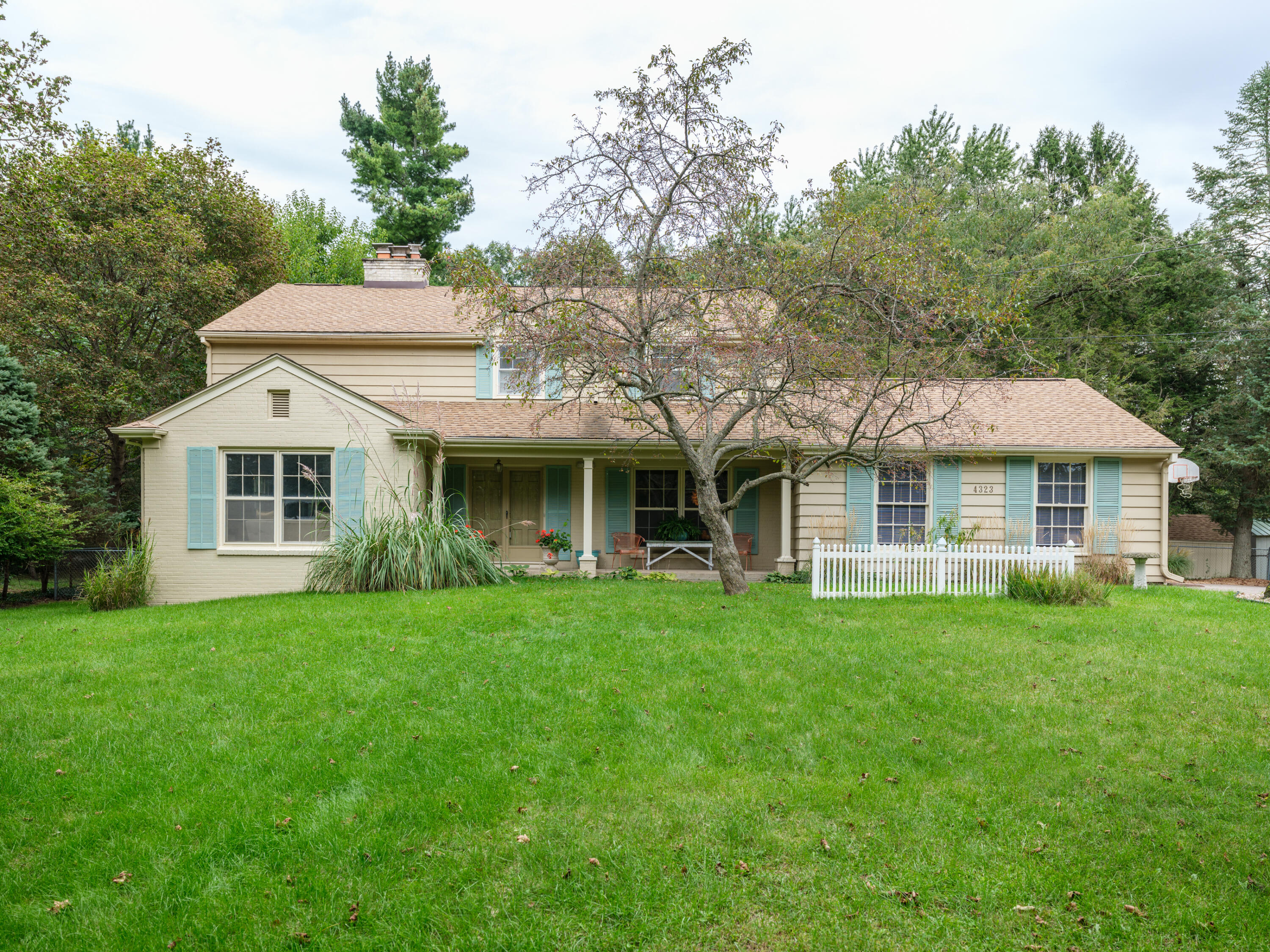 4323 Sunnybrook Drive — photo