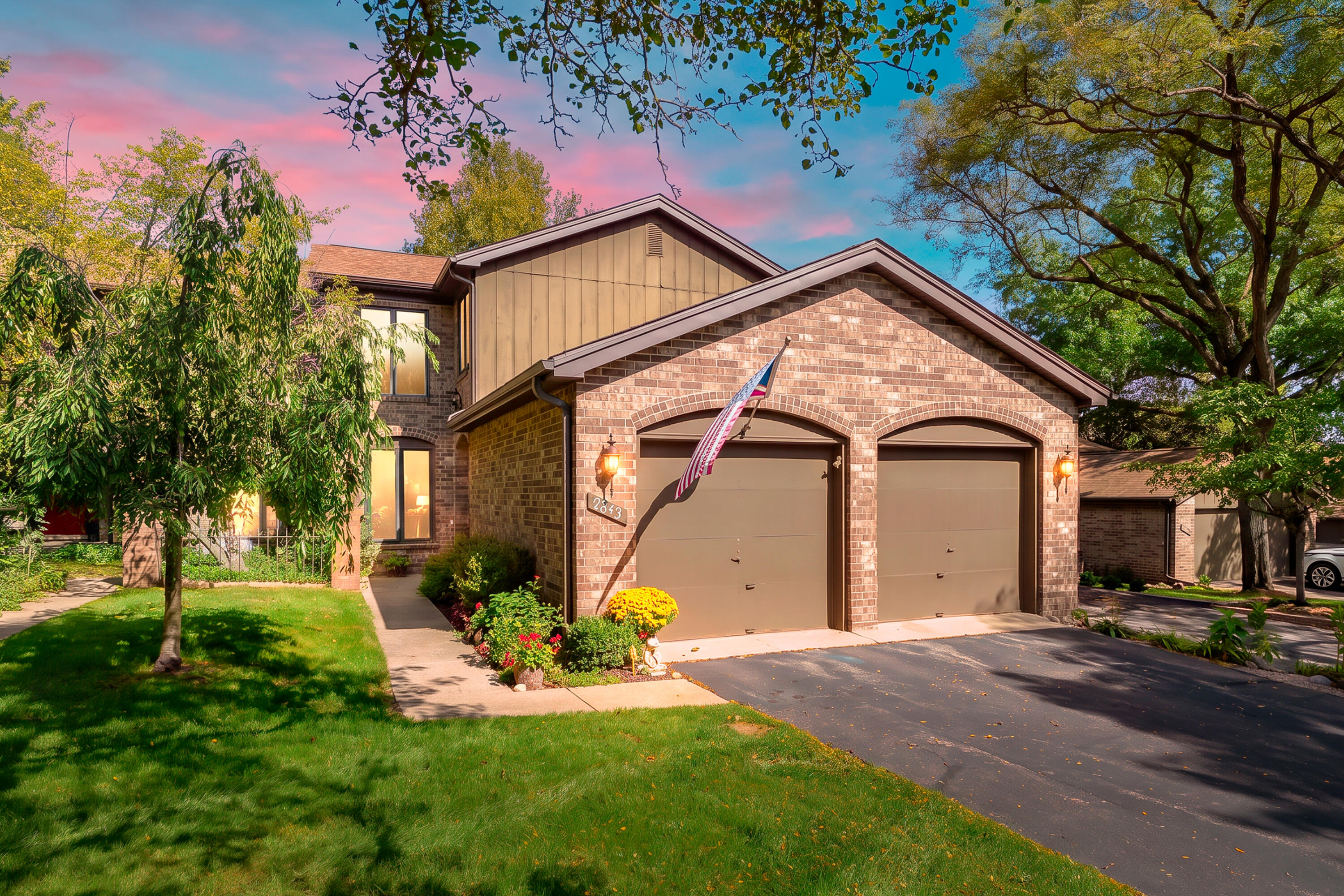 3645 Woodcliff Drive — photo