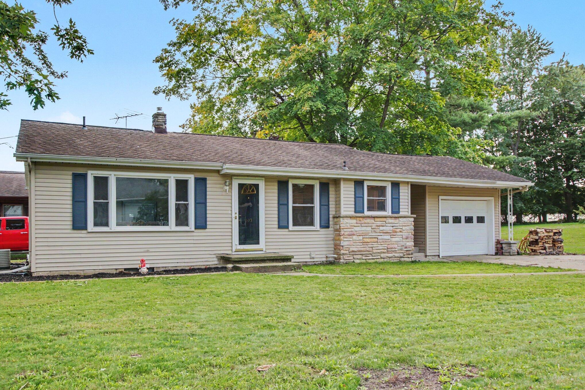 603 W Stoddard Street — photo