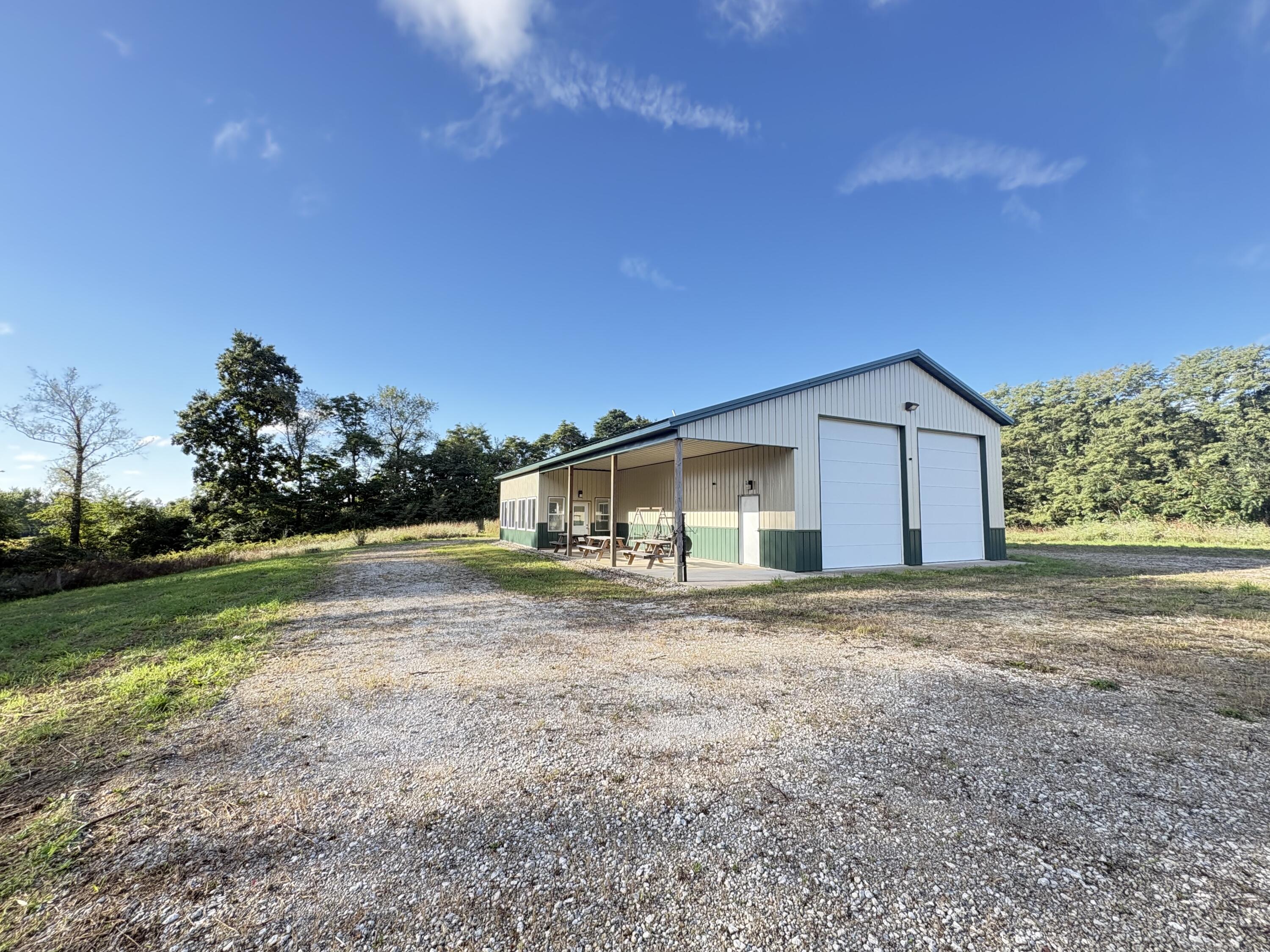 53901 Finch Road — photo