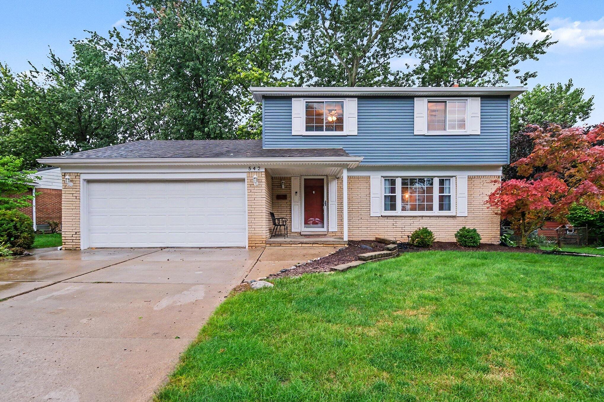542 Eastlook Drive — photo