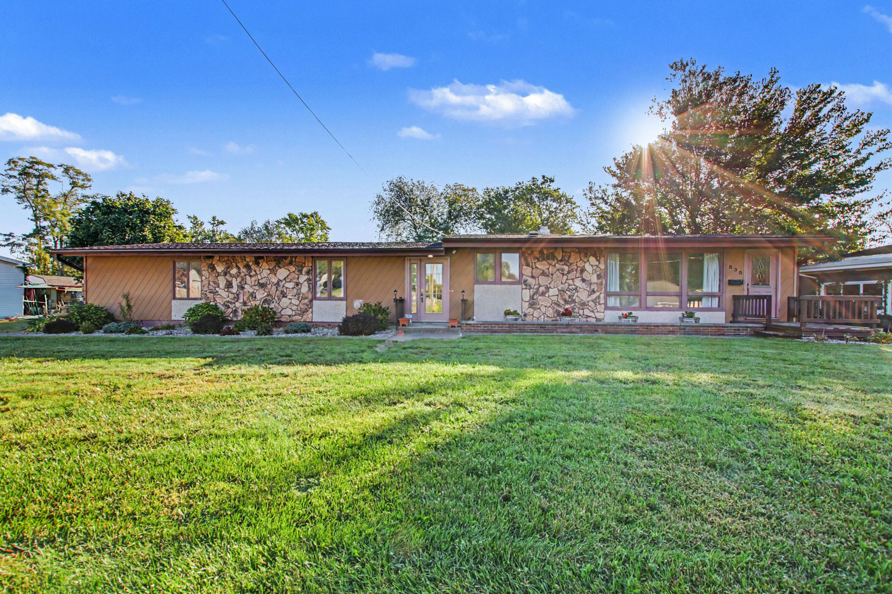 535 Riverside Drive — photo