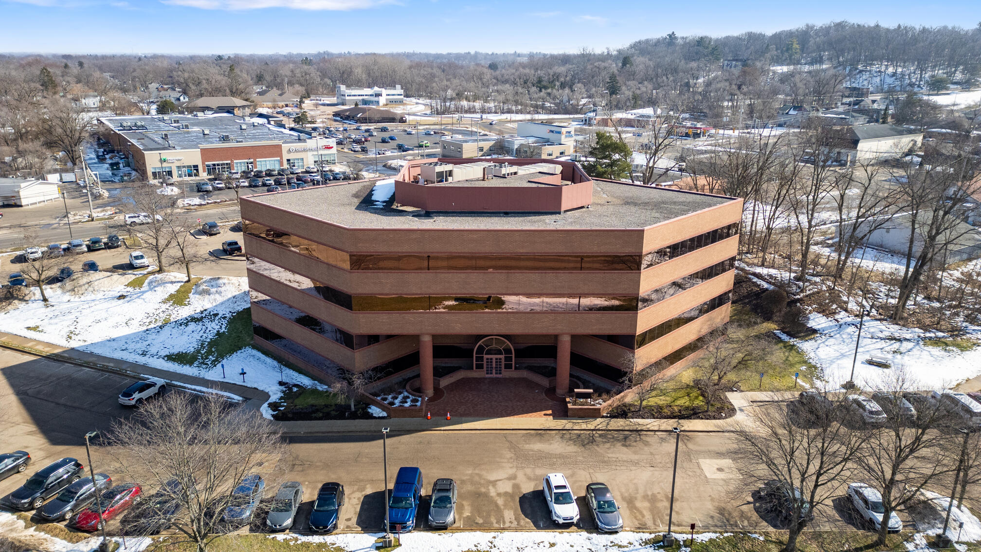 555 W Crosstown Parkway 301- 3rd Floor — photo