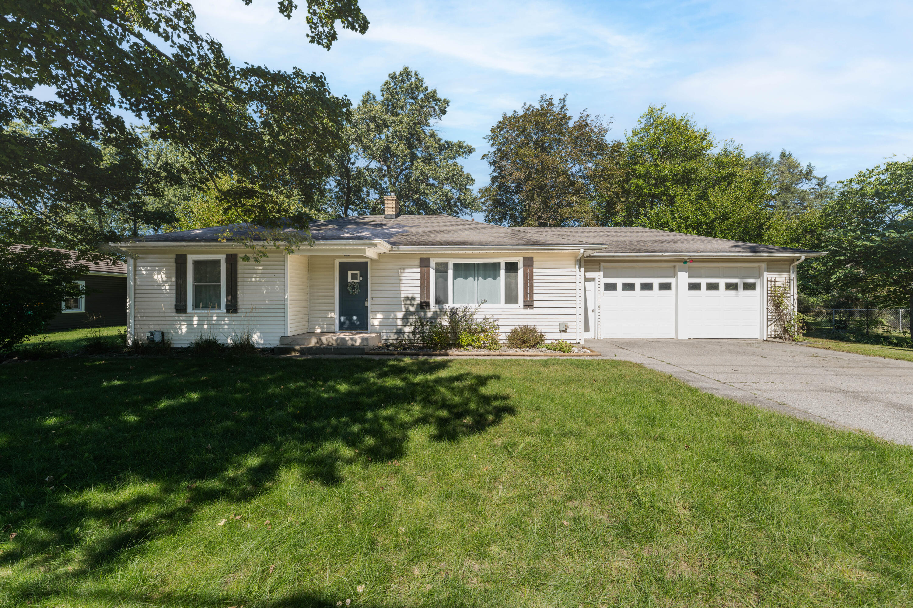 202 W Melody Avenue — photo