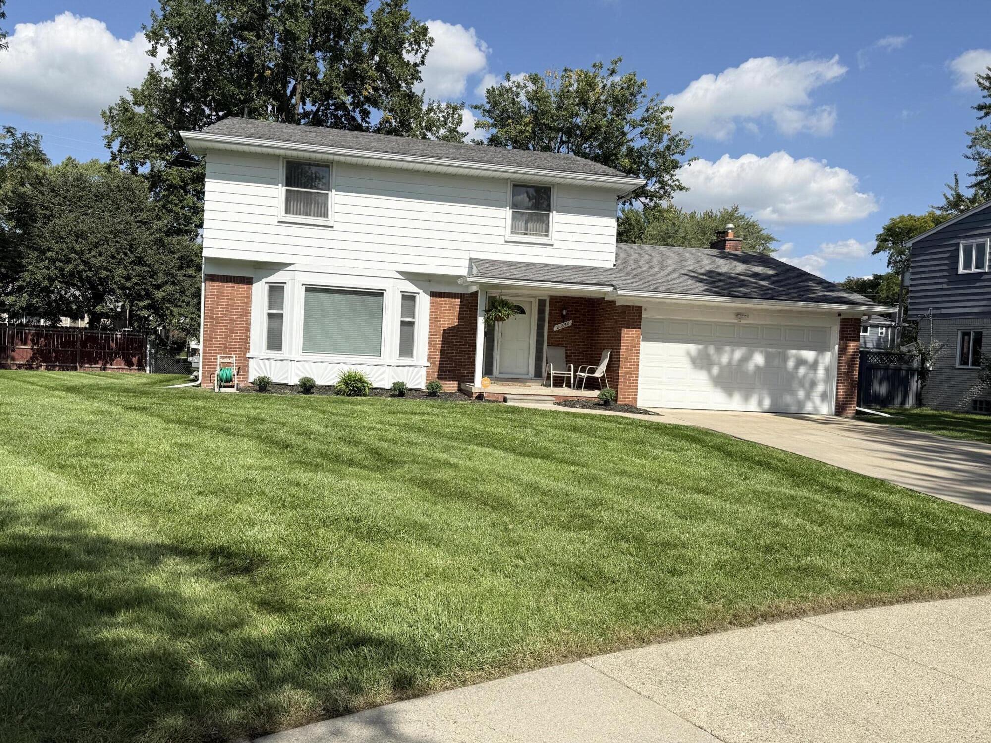 21850 Glenmorra Street — photo