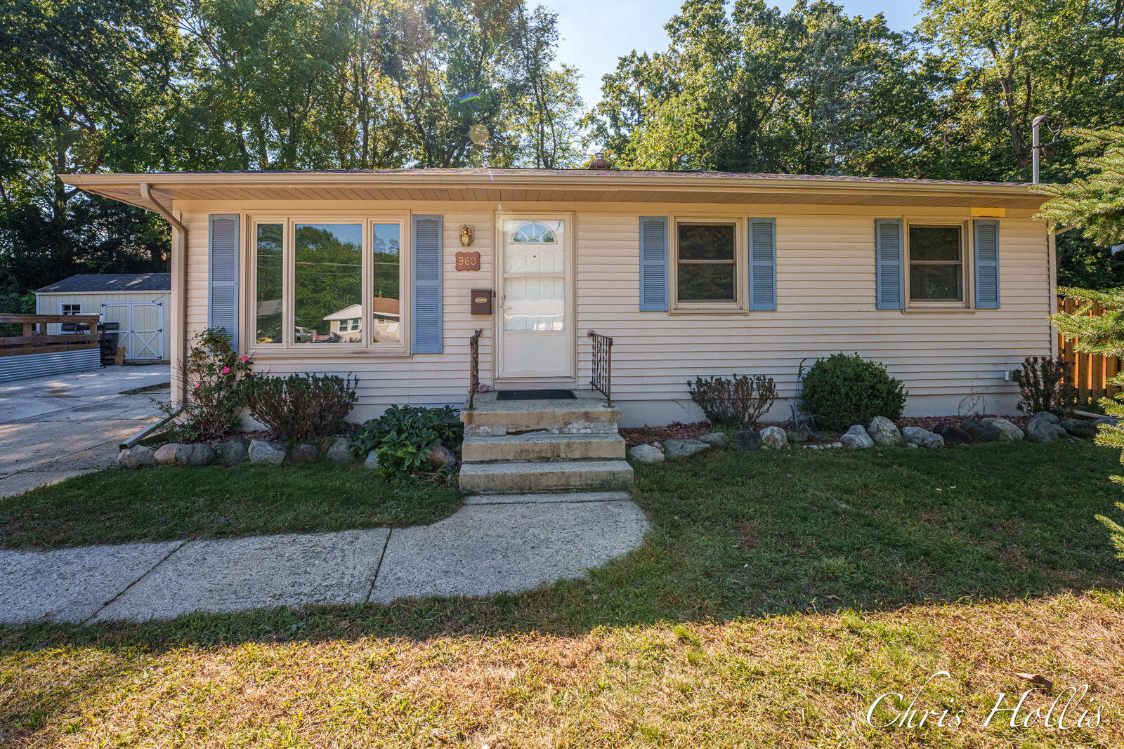 960 Walcott Street SW — photo
