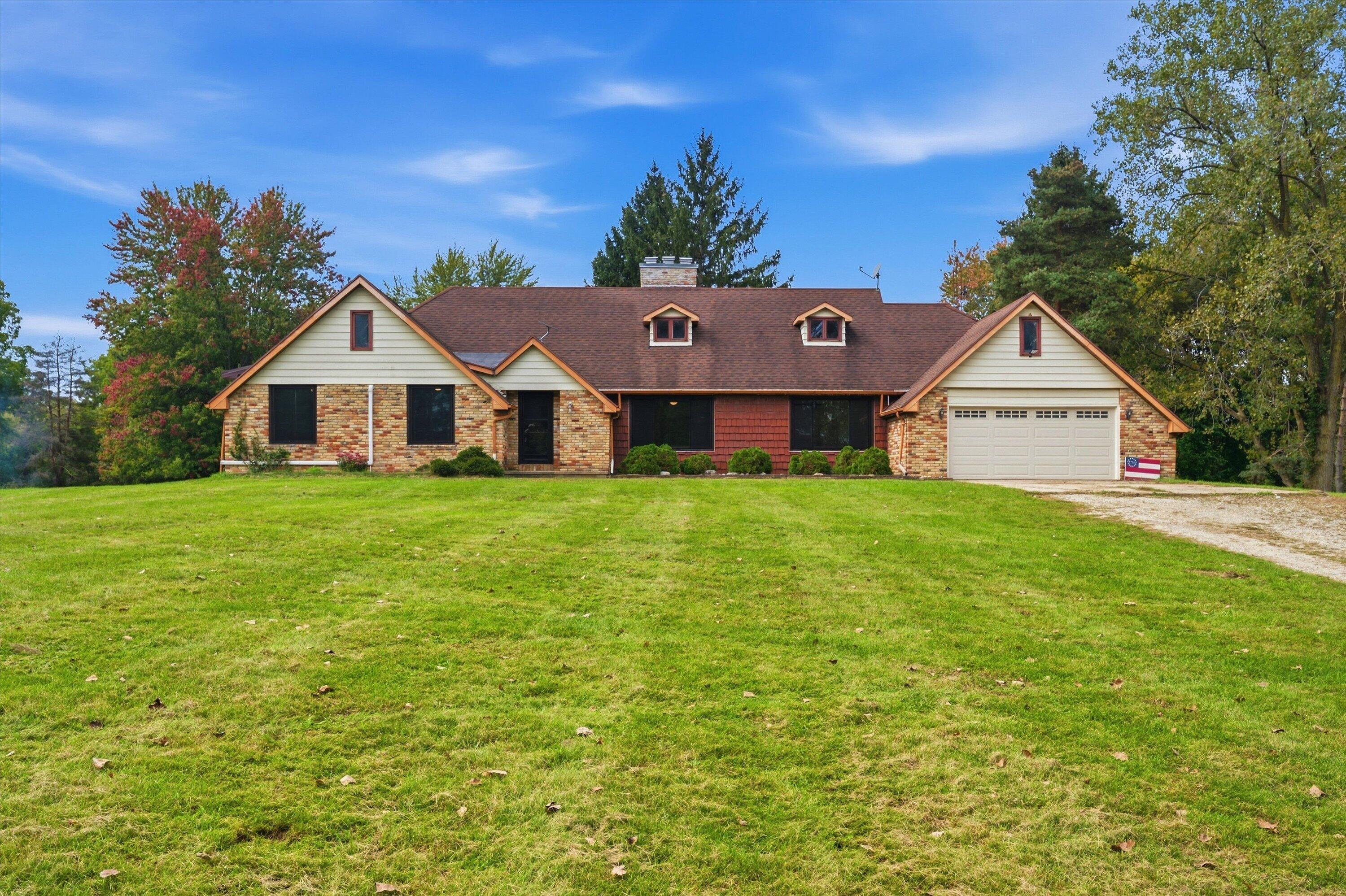 9112 E Miller Road — photo