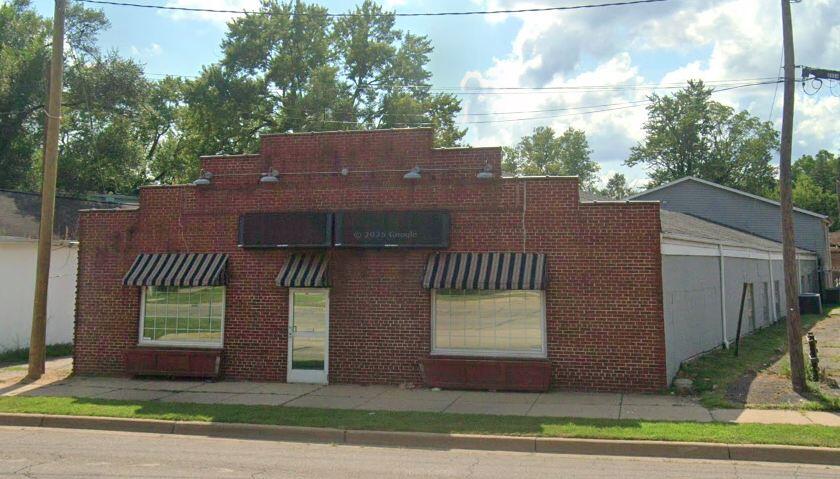 2918 Portage Street — photo