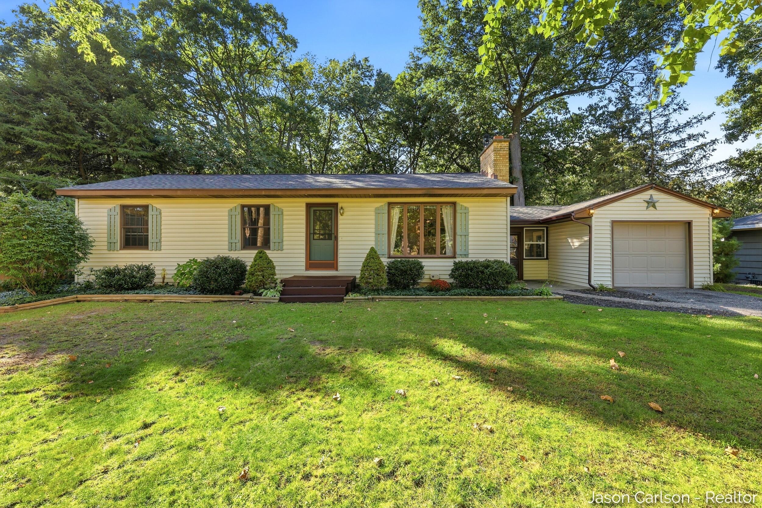 2525 Bristolwood Drive NW — photo