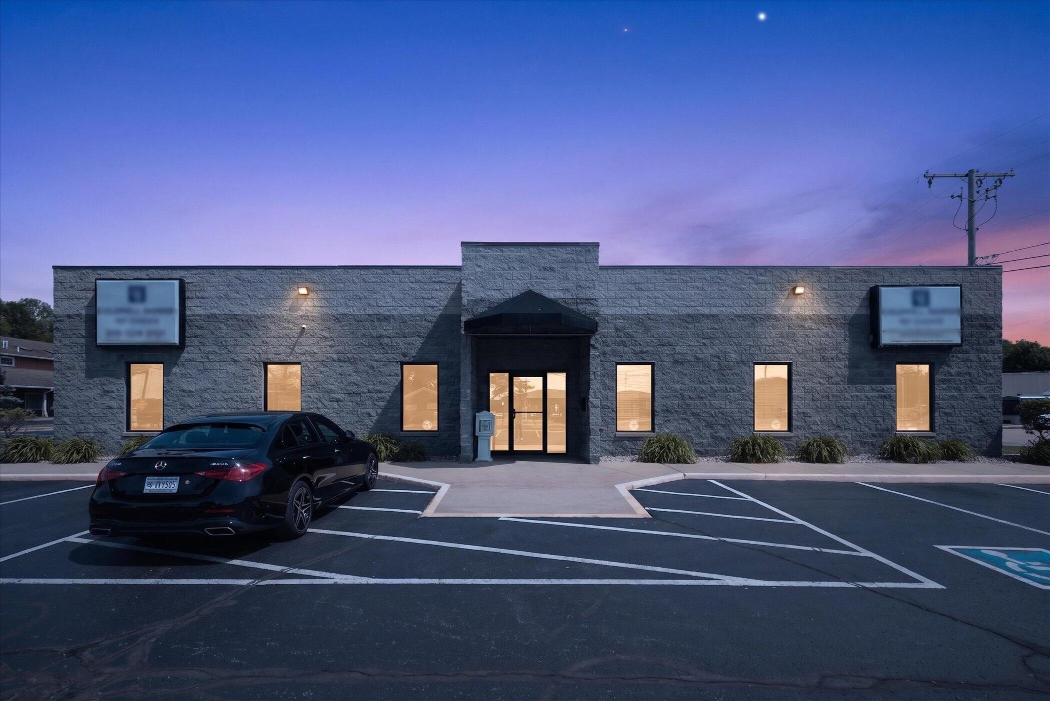 245 W Johnson Road — photo