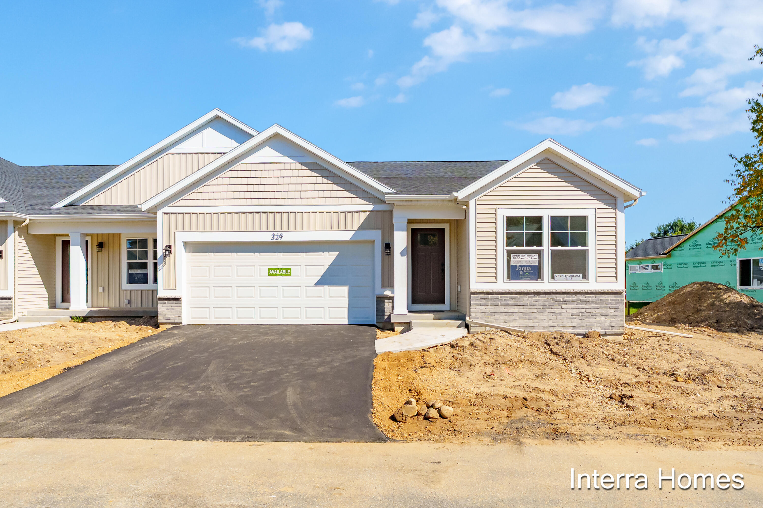 329 Round Hill Road — photo