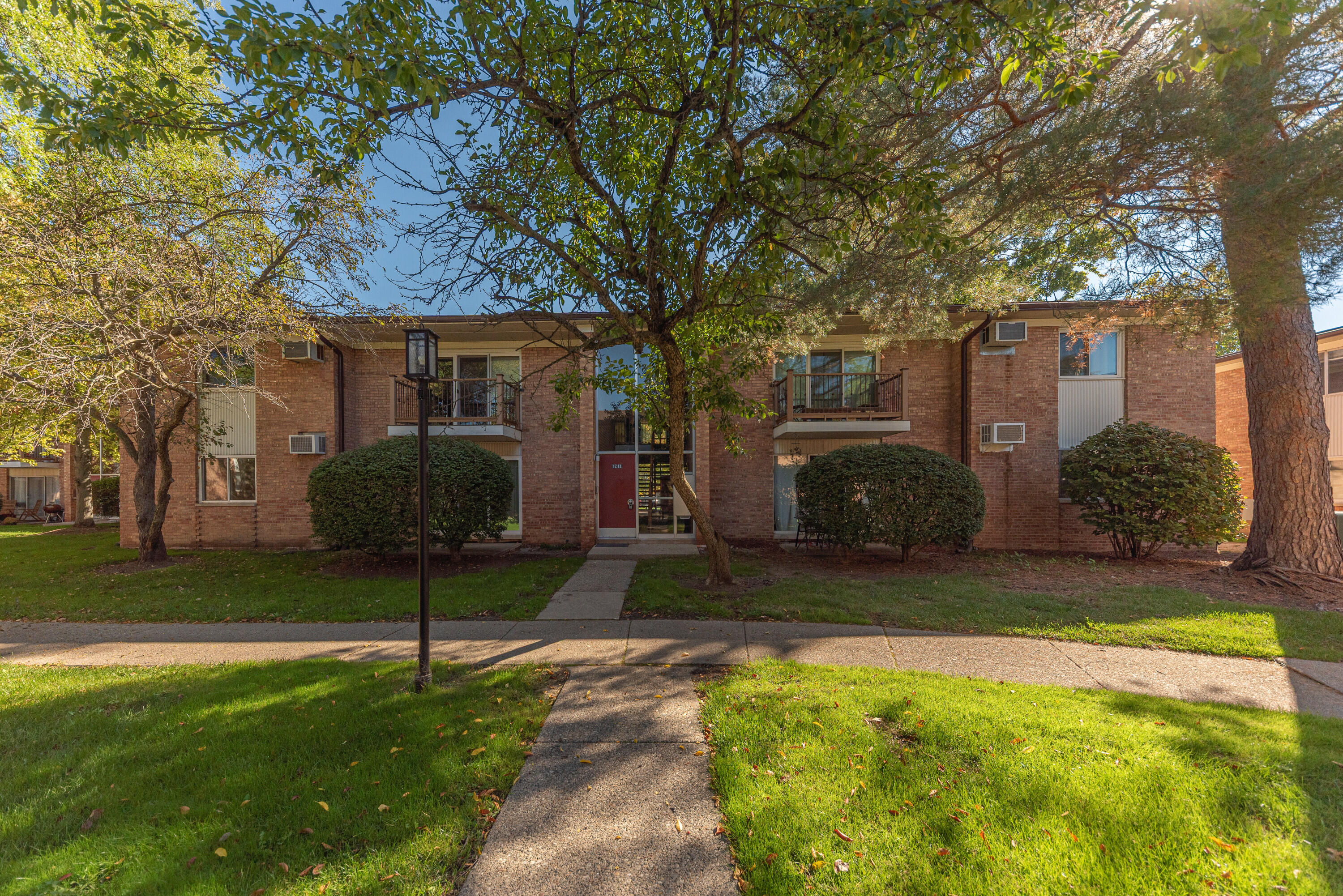1213 Island Drive Unit 201 — photo