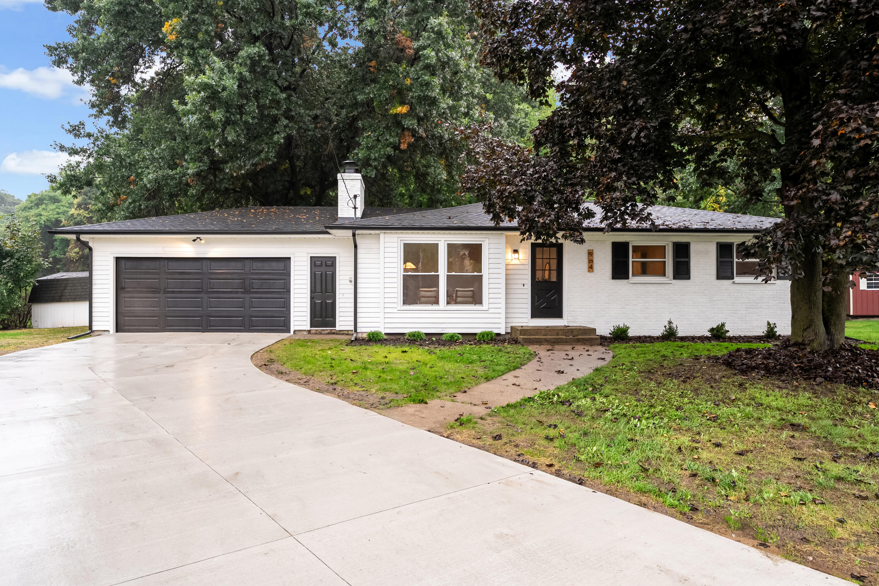 964 Needham Court NW — photo