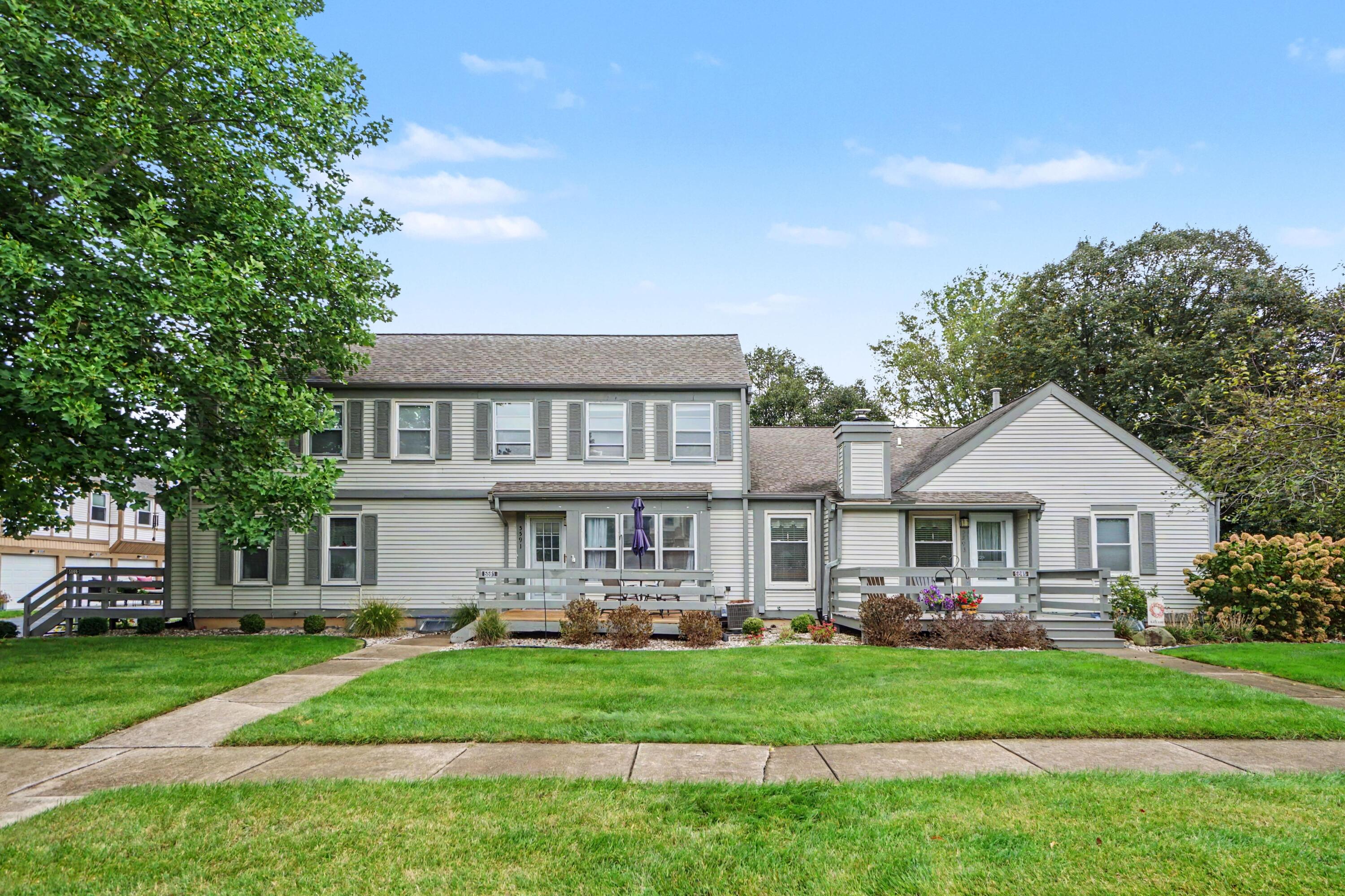 5591 Grand Traverse Lane — photo